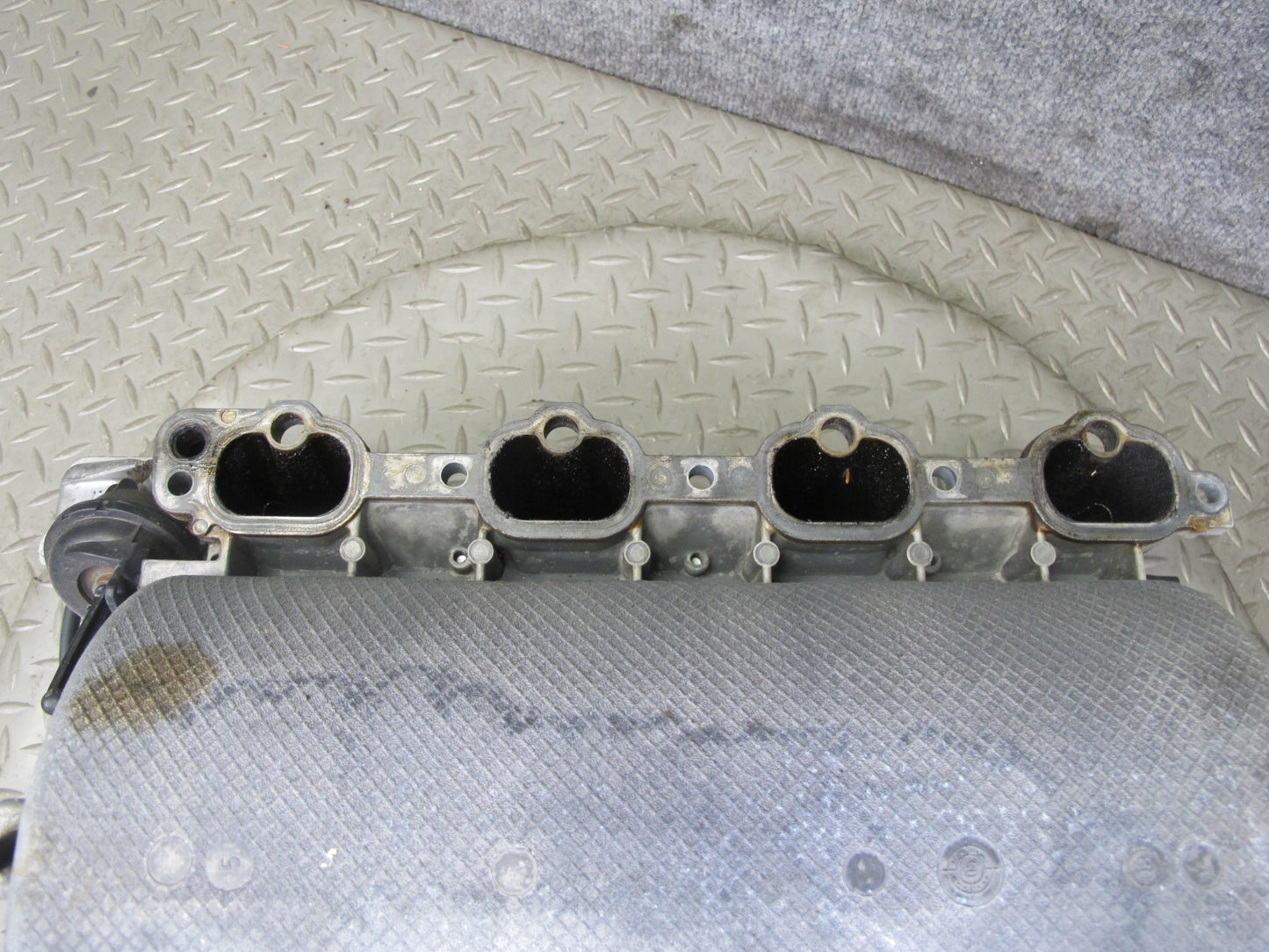 03-06 Mercedes R230 SL500 5.0L M113 Engine Motor Air Intake Manifold OEM