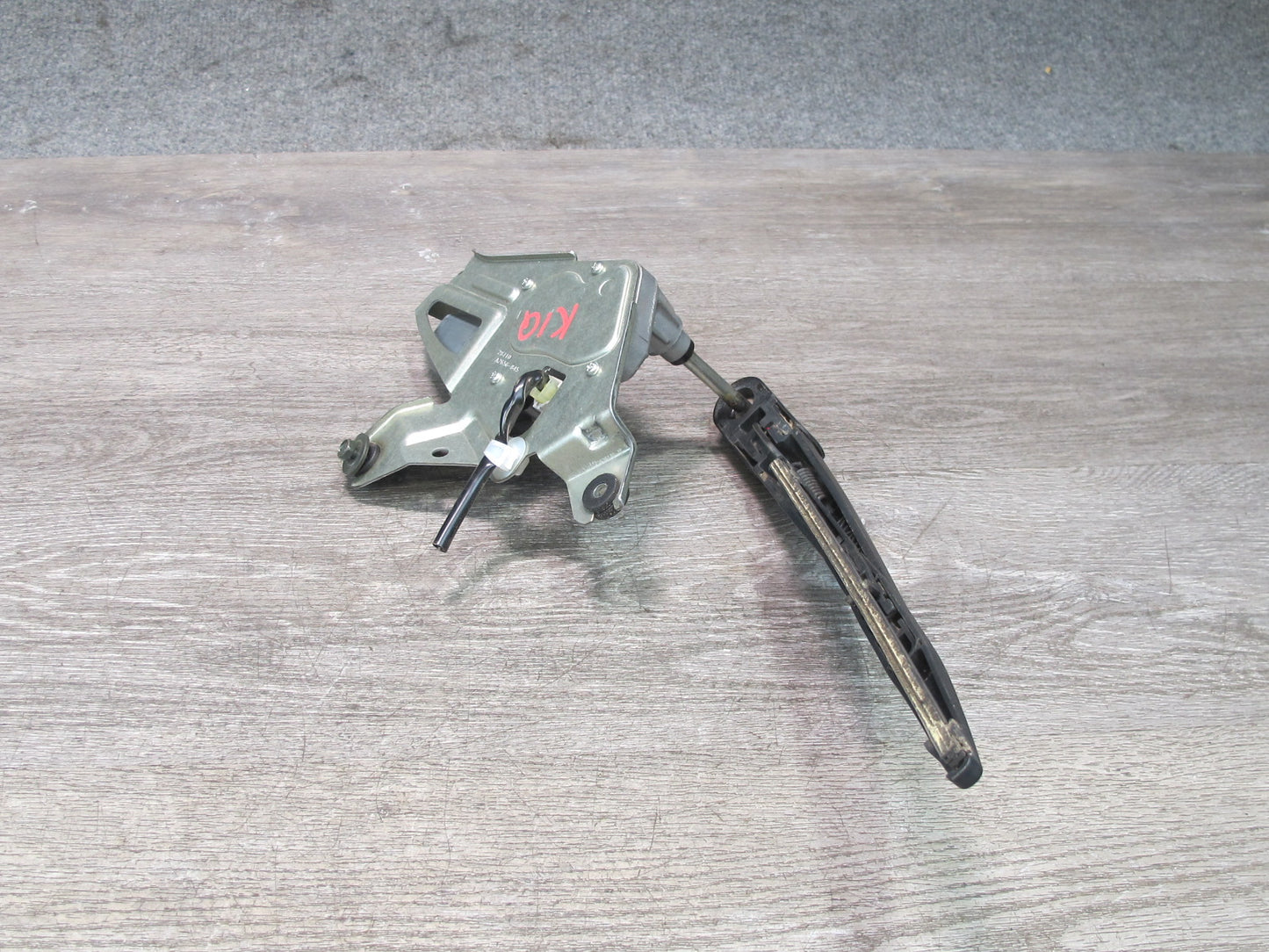 2011-2017 Infiniti QX56 QX80 Rear Liftgate Tailgate Trunk Wiper Motor W/ Arm