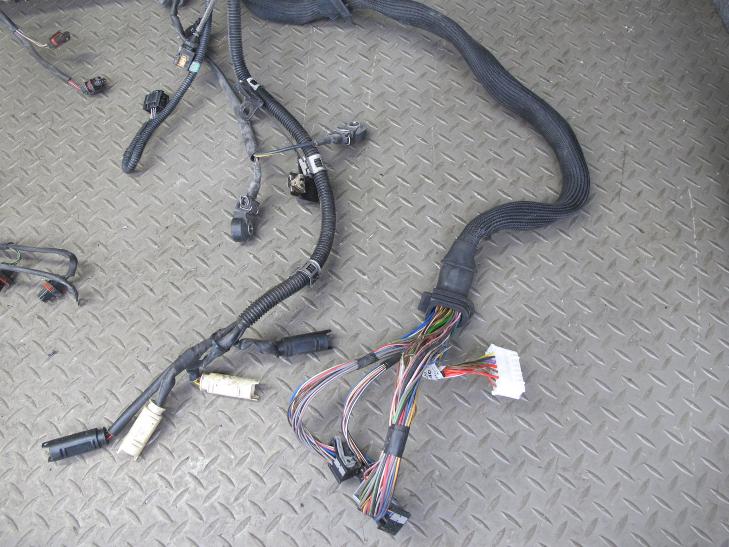 03-06 Mercedes R230 SL500 M113 Engine Motor Wire Wiring Cable Harness Set OEM