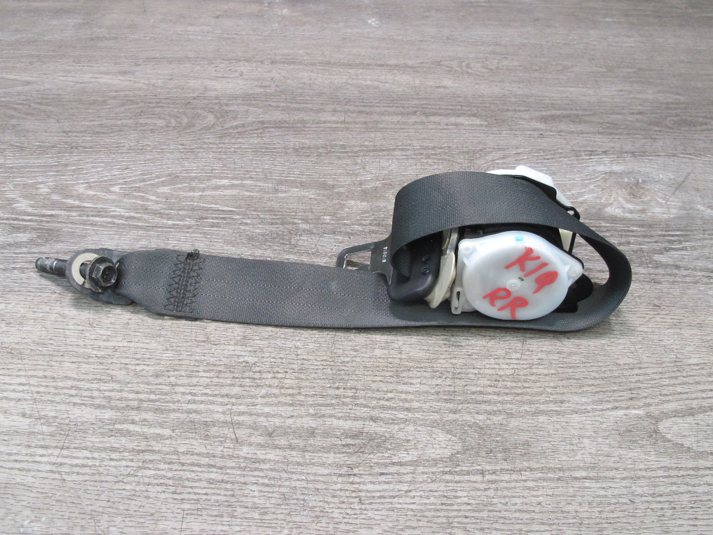 11-20 INFINITI QX56 QX80 REAR 3RD ROW RIGHT & LEFT SIDE SEATBELT RETRACTOR SET OEM