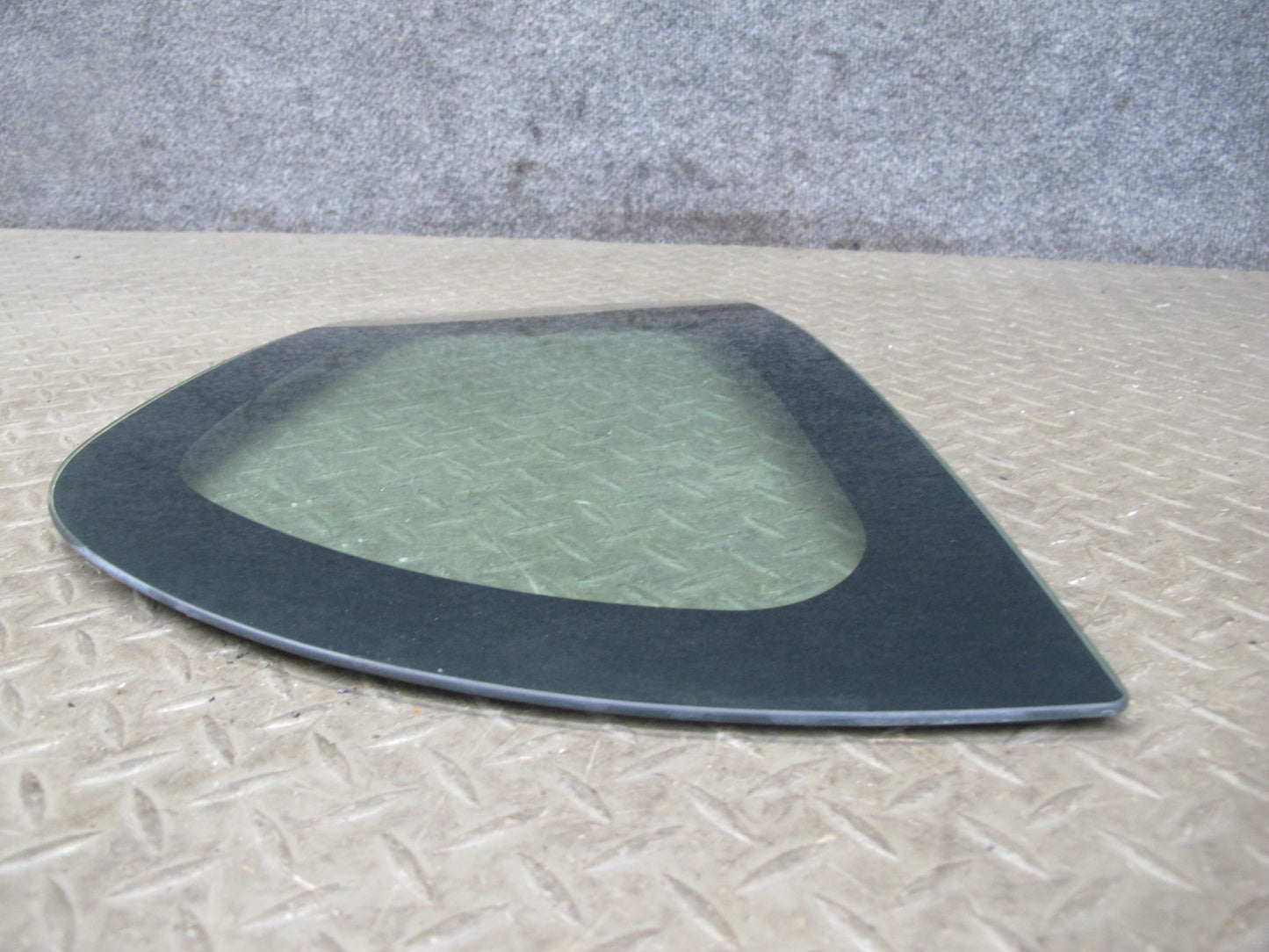 99-01 Isuzu Vehicross Rear Right Quarter Glass Window OEM