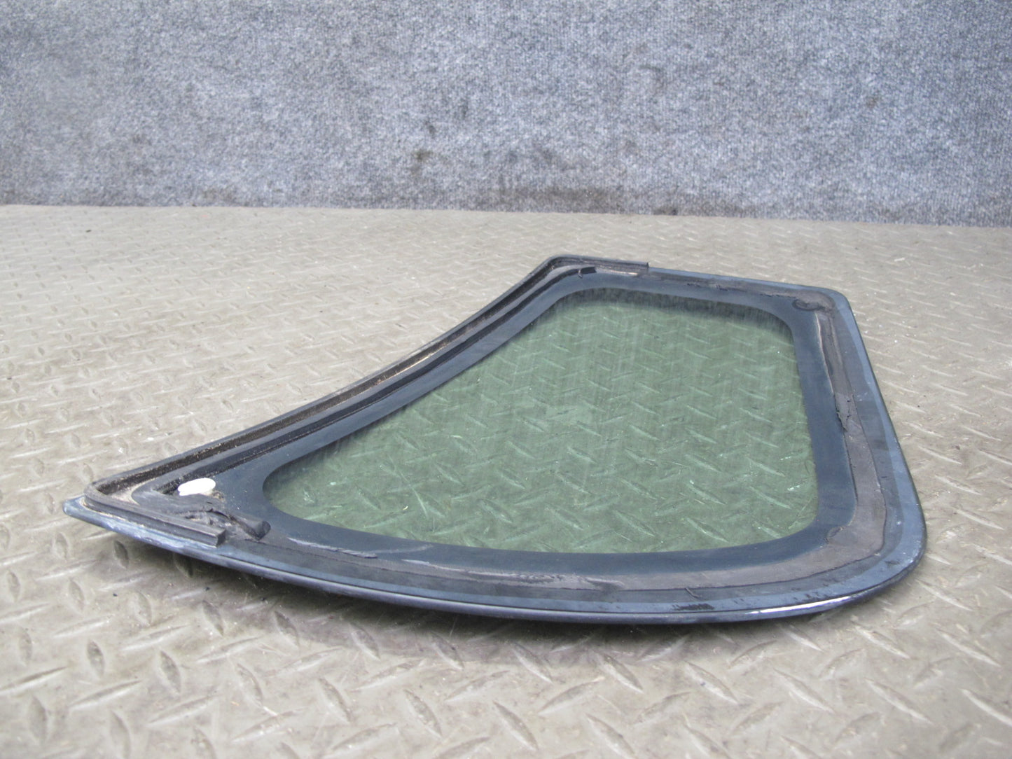 99-01 Isuzu Vehicross Rear Right Quarter Glass Window OEM