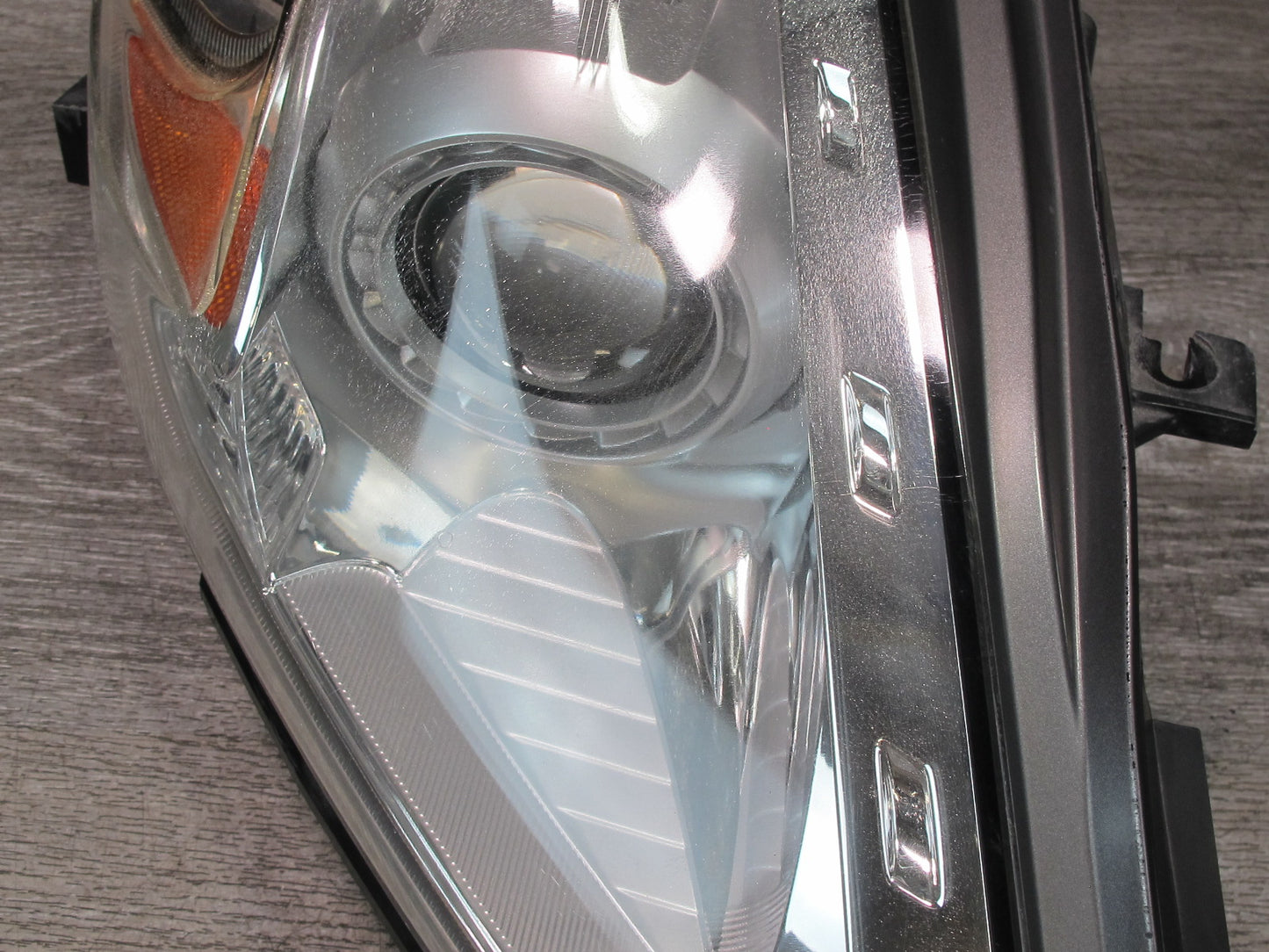 09-17 Nissan Z34 370Z Front Right Passenger Side Xenon HID Headlight Lamp OEM