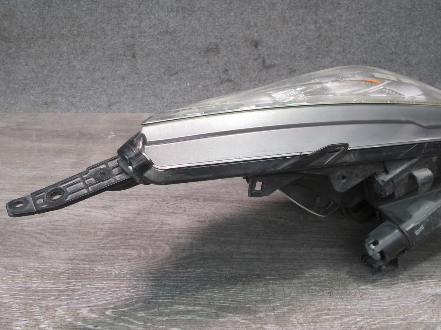 09-17 Nissan Z34 370Z Front Left Driver Side Xenon HID Headlight Lamp OEM