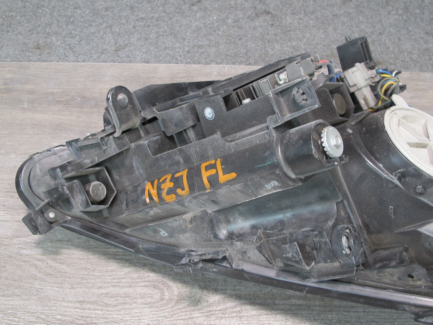 09-17 Nissan Z34 370Z Front Left Driver Side Xenon HID Headlight Lamp OEM