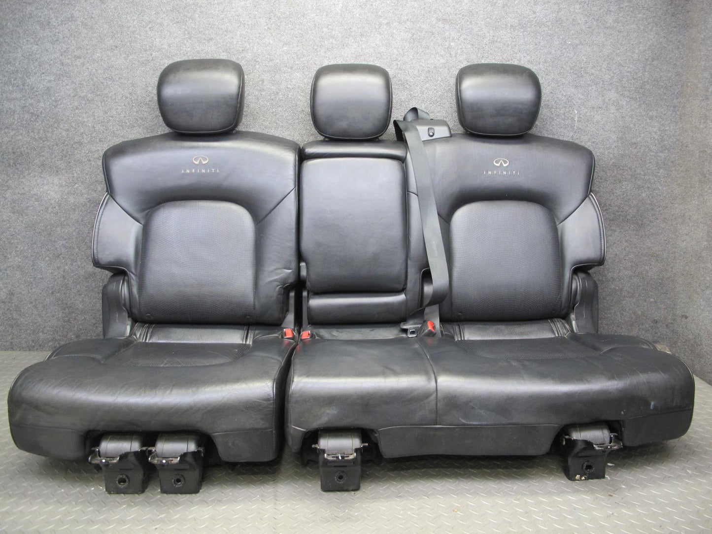 2011-2012 Infiniti QX56 Rear 2ND ROW Left & Right Side Leather Seat Black Set