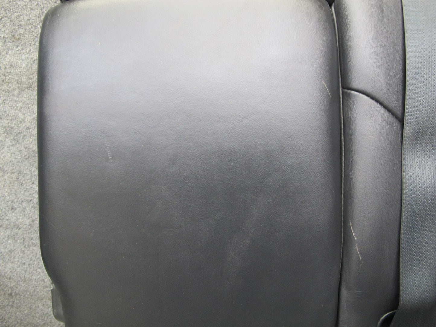 2011-2012 Infiniti QX56 Rear 2ND ROW Left & Right Side Leather Seat Black Set