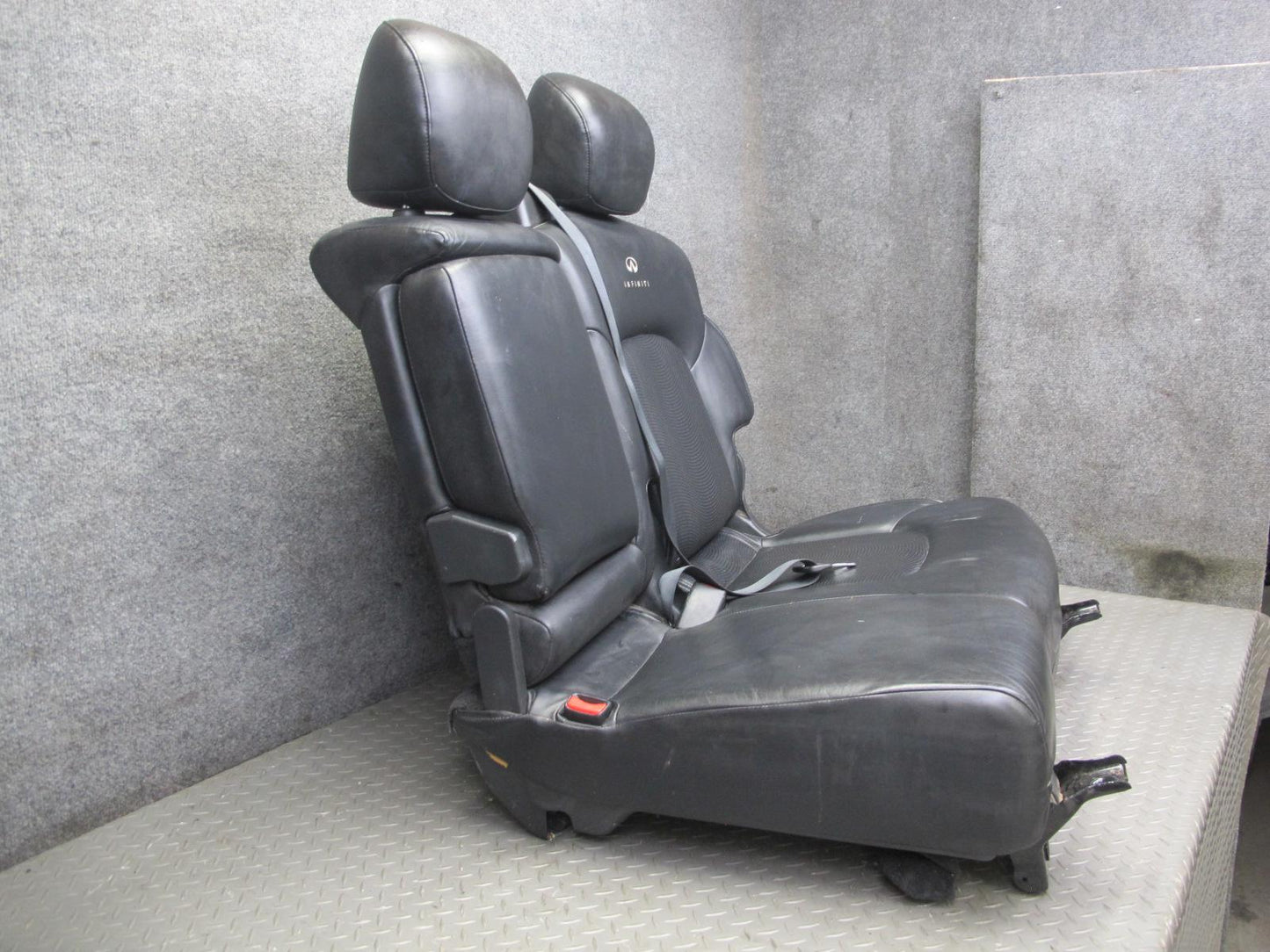 2011-2012 Infiniti QX56 Rear 2ND ROW Left & Right Side Leather Seat Black Set