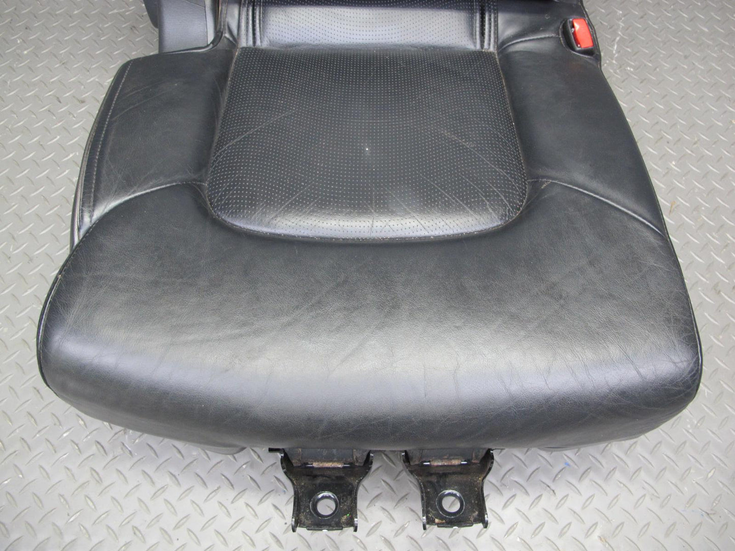 2011-2012 Infiniti QX56 Rear 2ND ROW Left & Right Side Leather Seat Black Set