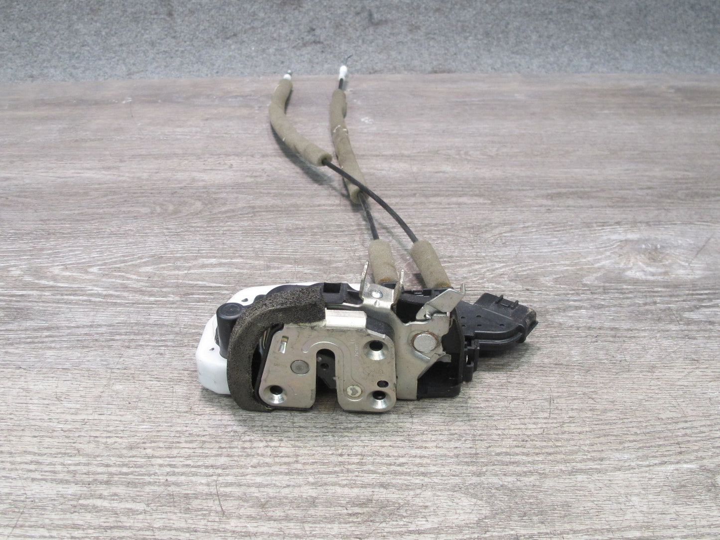 2011-2020 Infiniti QX56 QX80 Front Right Passenger Side Door Lock Latch Actuator