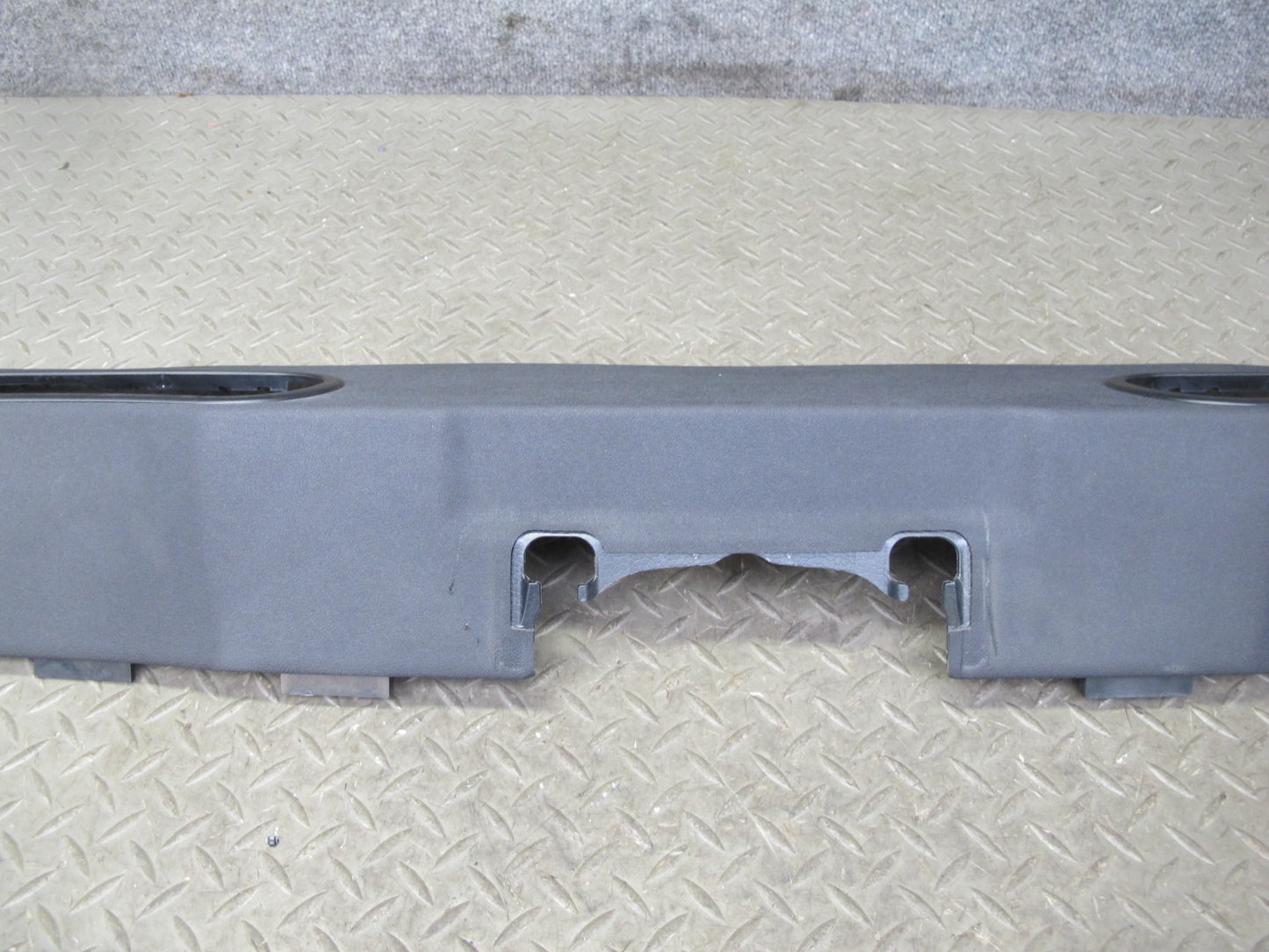 05-11 Mercedes R171 Slk-class Rear Roll Bar Trim Cover Panel 1716901125 OEM