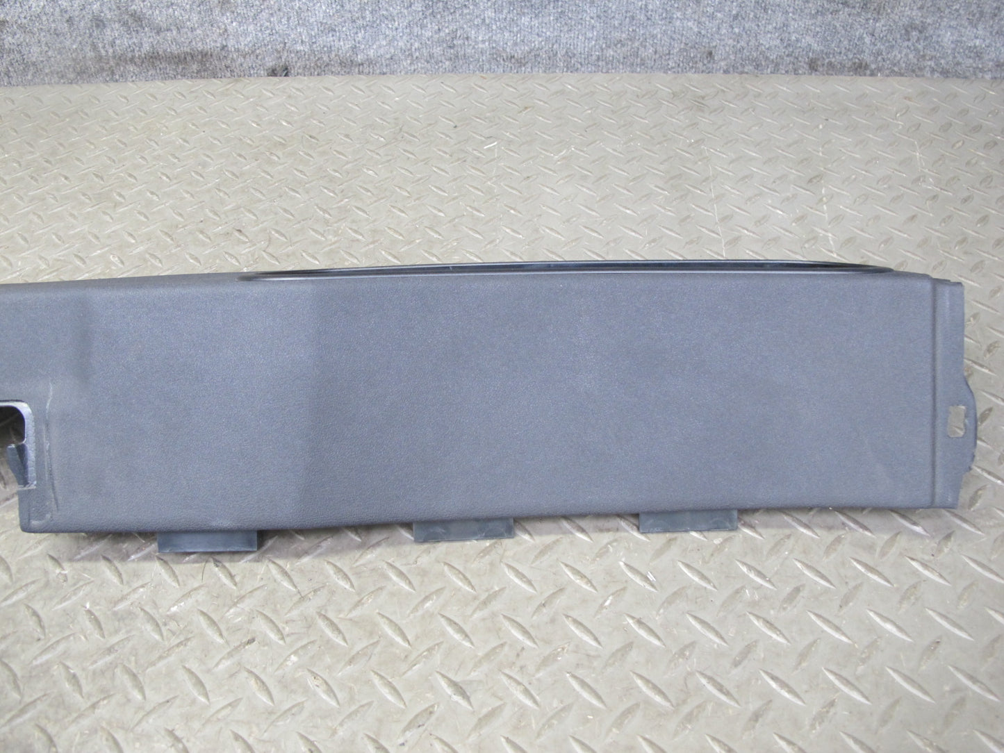 05-11 Mercedes R171 Slk-class Rear Roll Bar Trim Cover Panel 1716901125 OEM