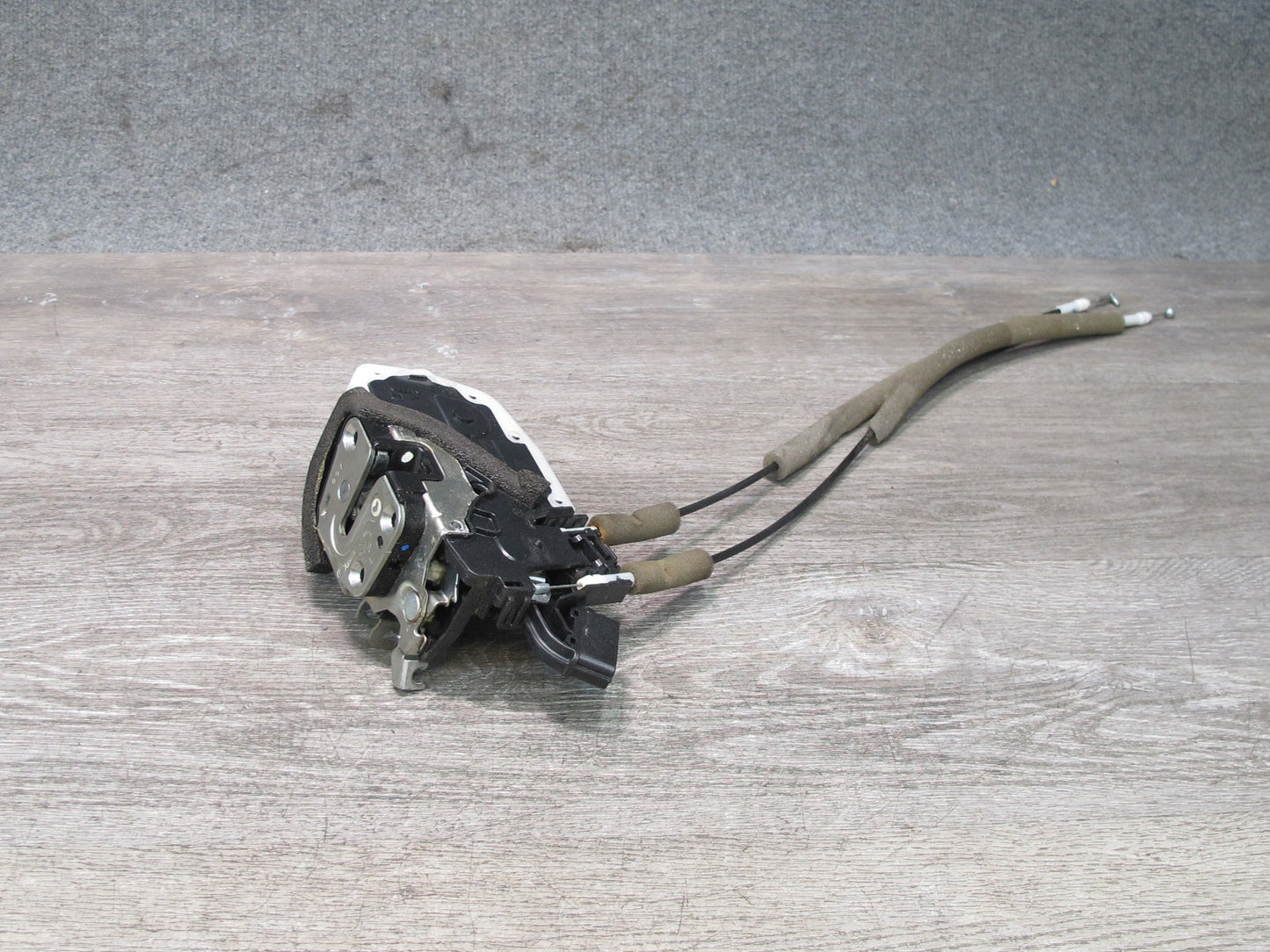 2011-2020 Infiniti QX56 QX80 Front Left Driver Side Door Lock Latch Actuator
