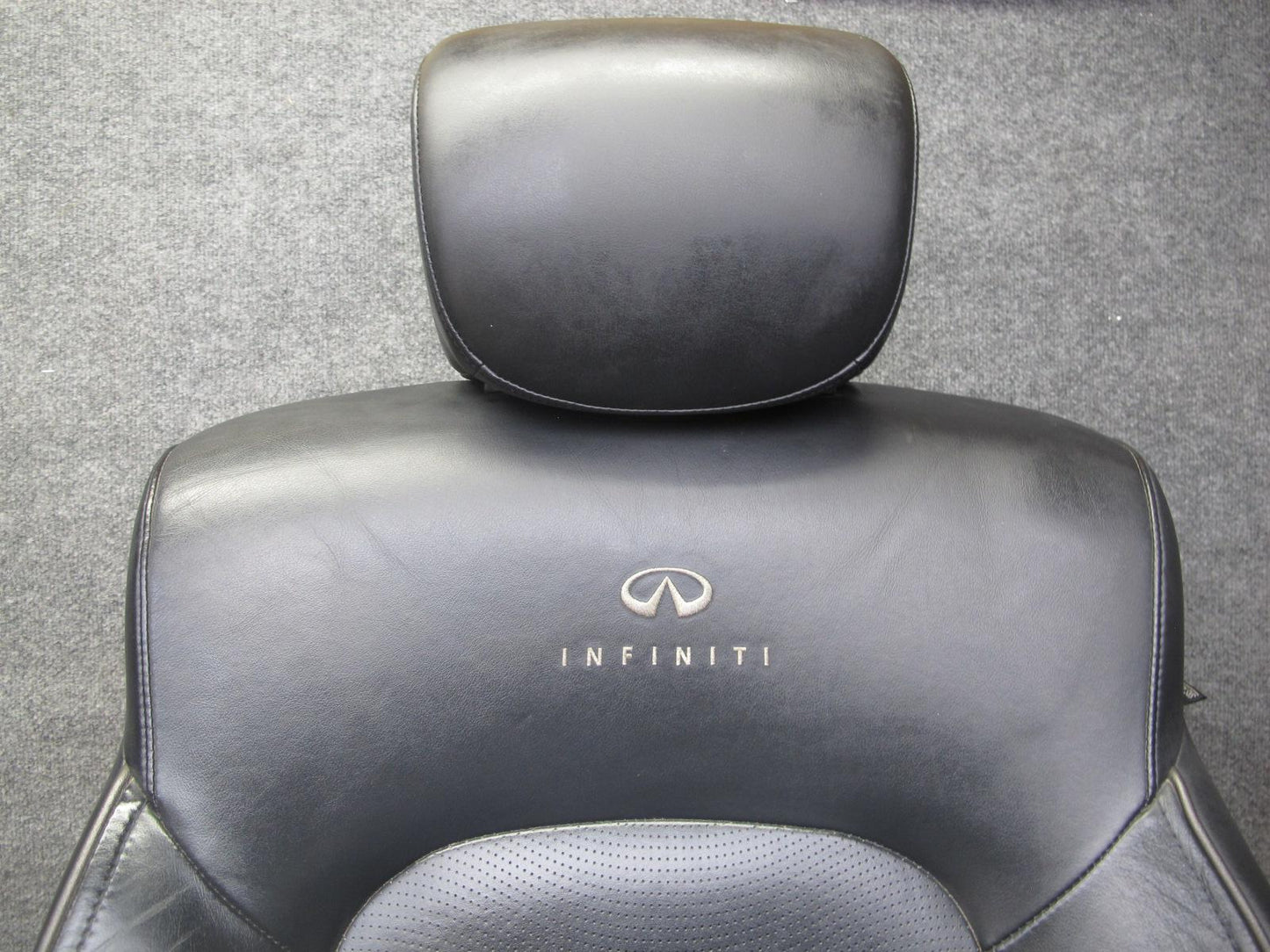 2011-2012 Infiniti QX56 Front Left & Right Side Leather Seat Black w Display Set