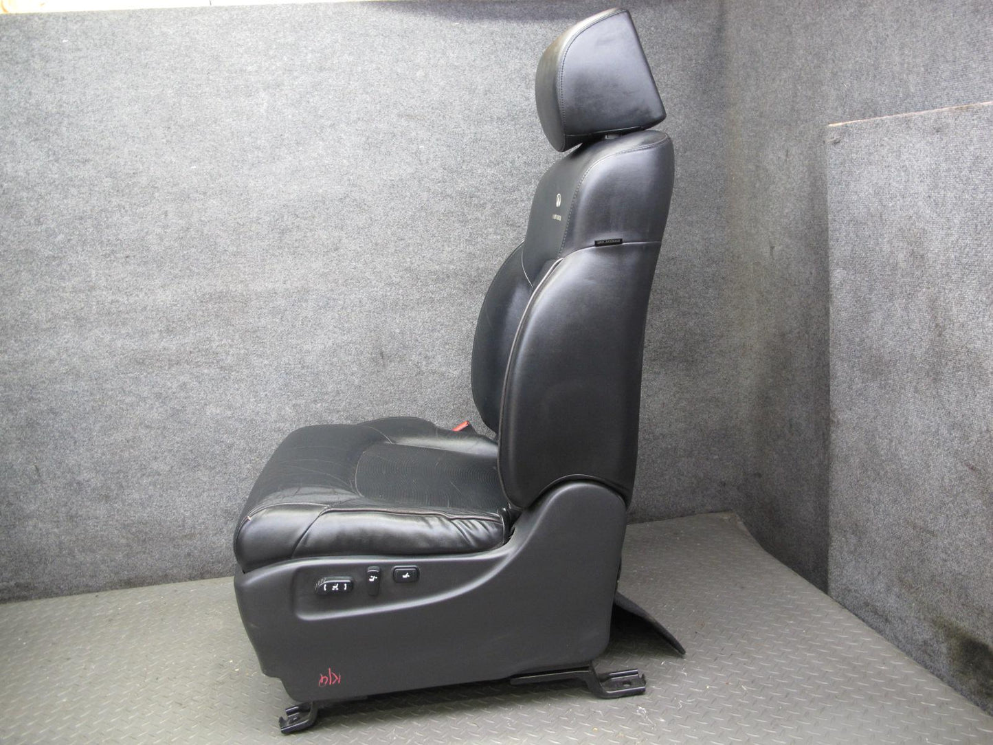 2011-2012 Infiniti QX56 Front Left & Right Side Leather Seat Black w Display Set