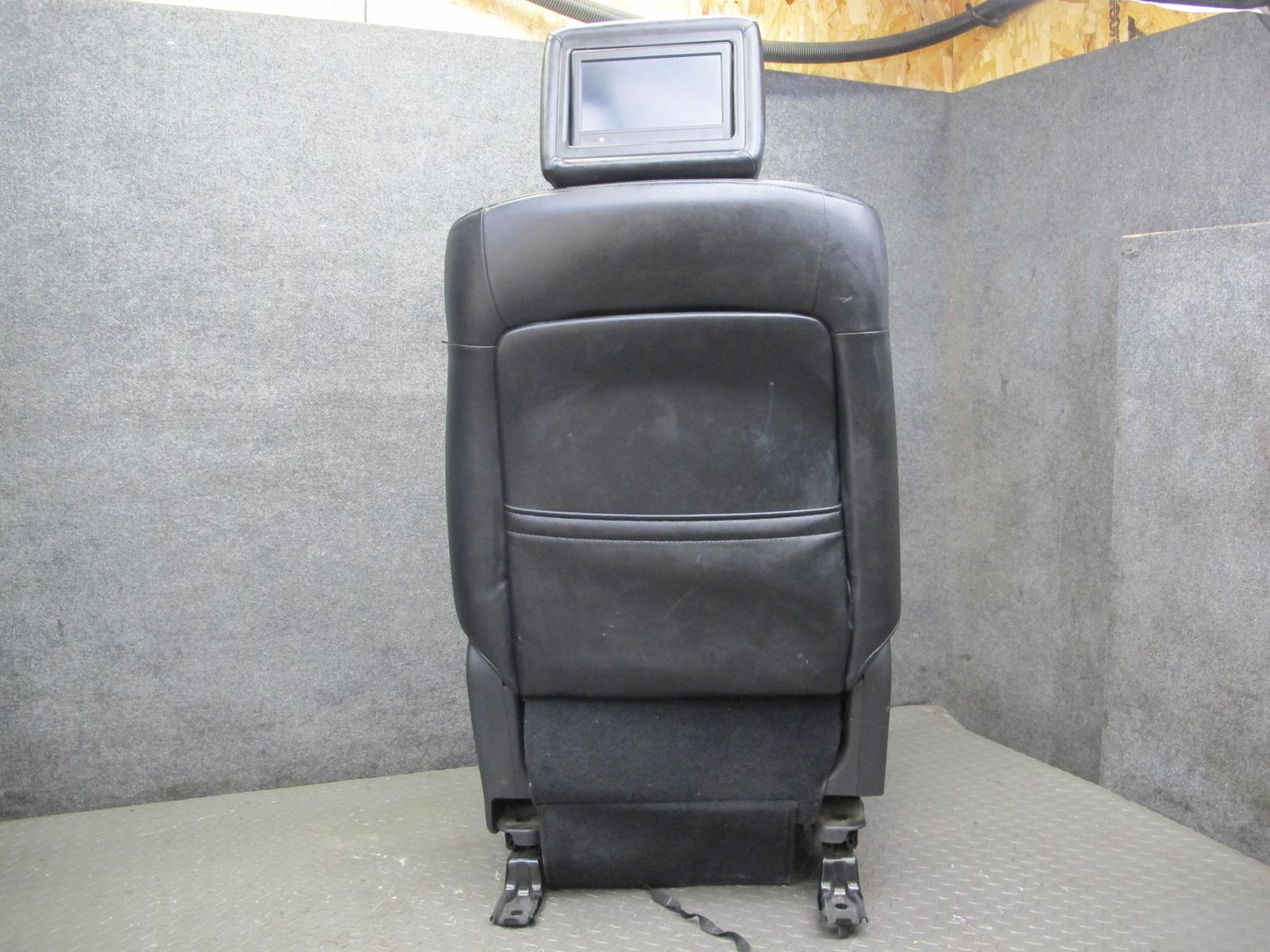 2011-2012 Infiniti QX56 Front Left & Right Side Leather Seat Black w Display Set