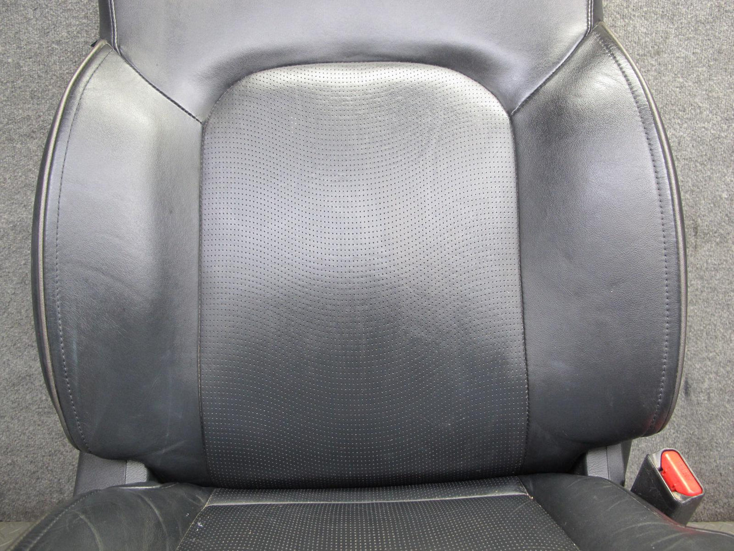 2011-2012 Infiniti QX56 Front Left & Right Side Leather Seat Black w Display Set