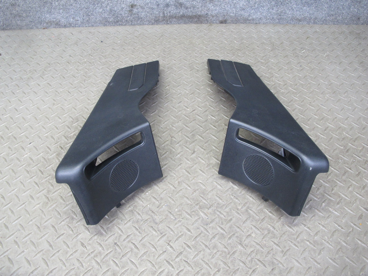 05-11 Mercedes R171 SLK Set of 2 Rear Left & Right Seat Belt Trim Panel OEM