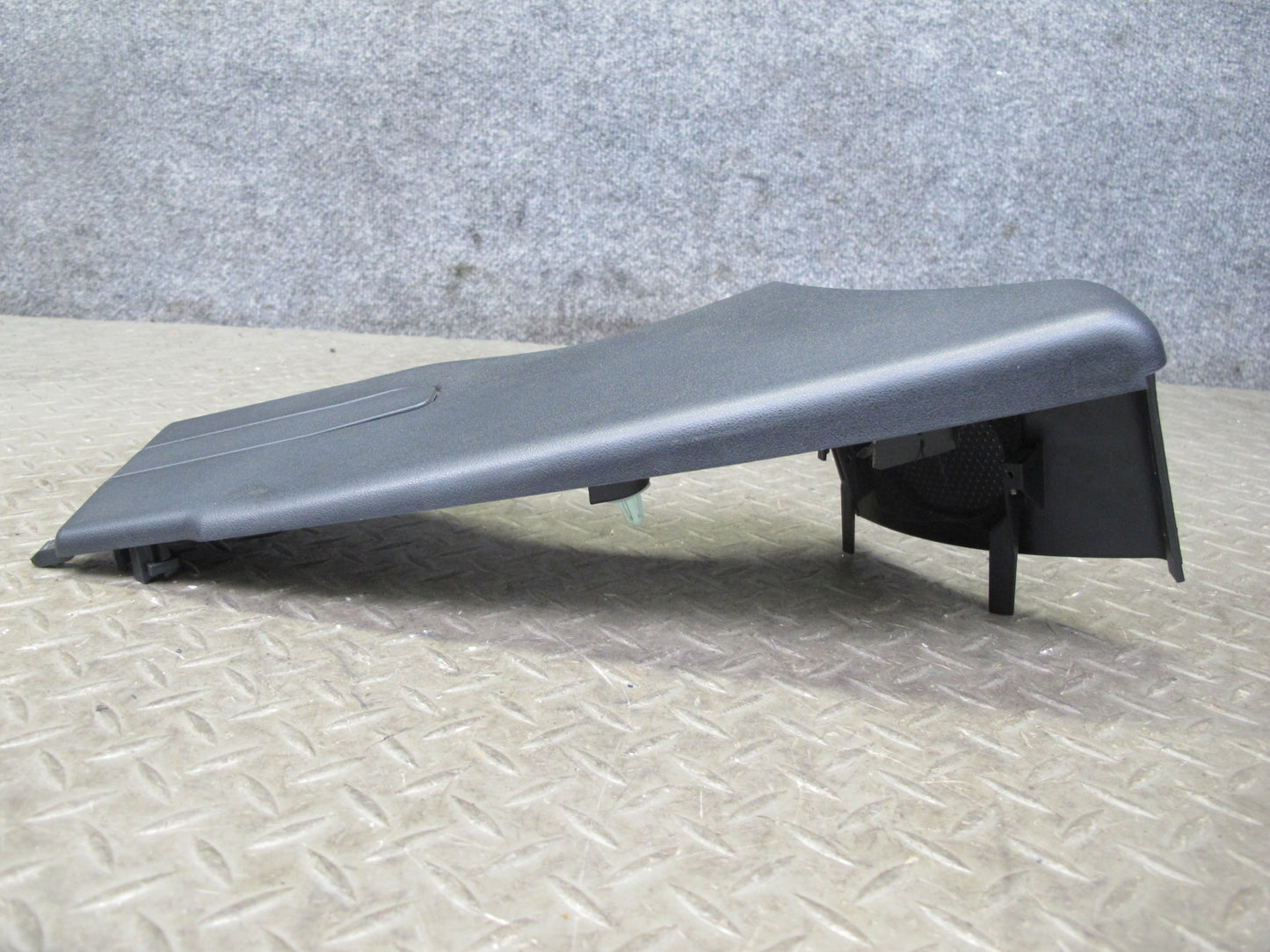 05-11 Mercedes R171 SLK Set of 2 Rear Left & Right Seat Belt Trim Panel OEM