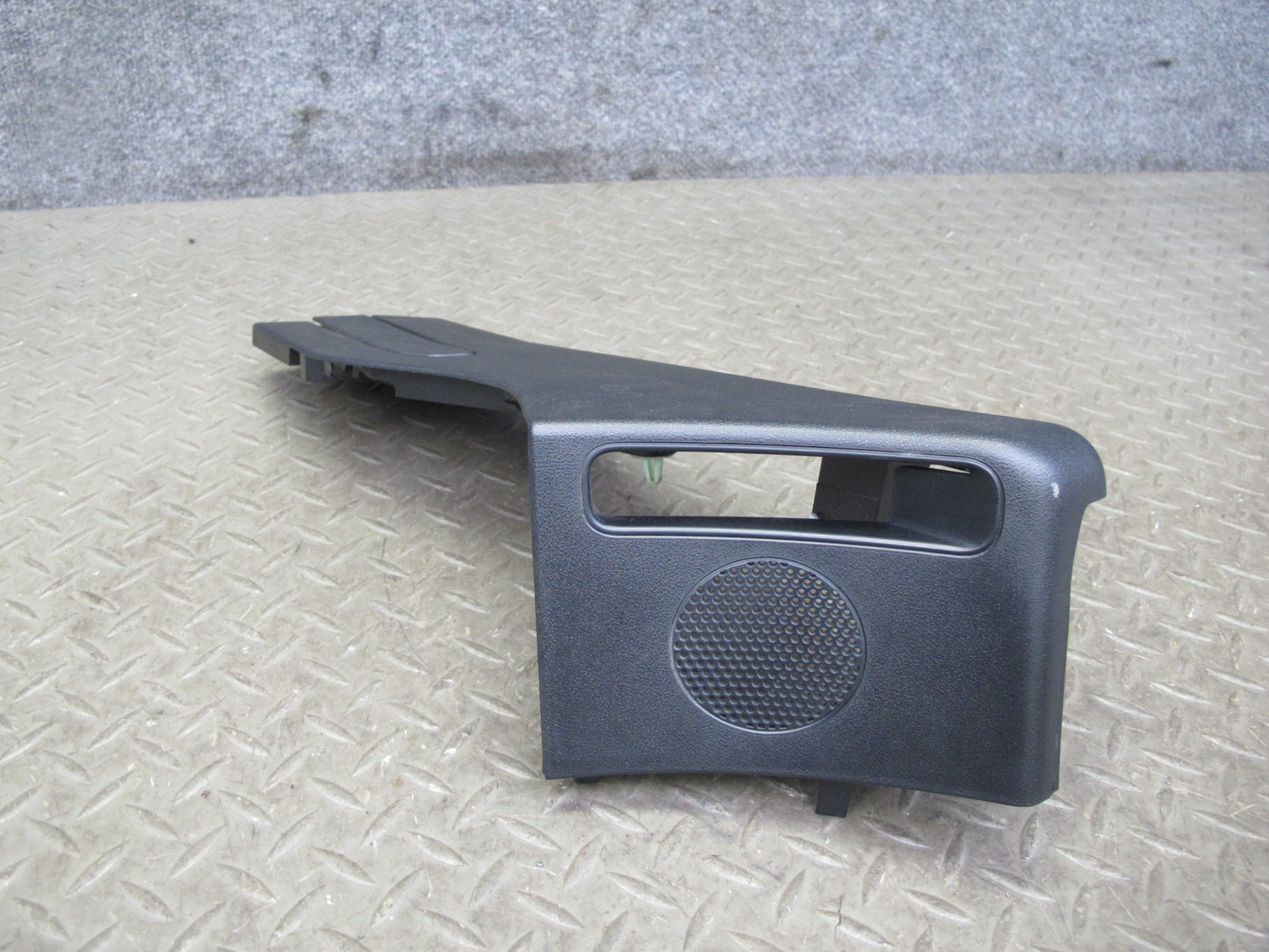 05-11 Mercedes R171 SLK Set of 2 Rear Left & Right Seat Belt Trim Panel OEM