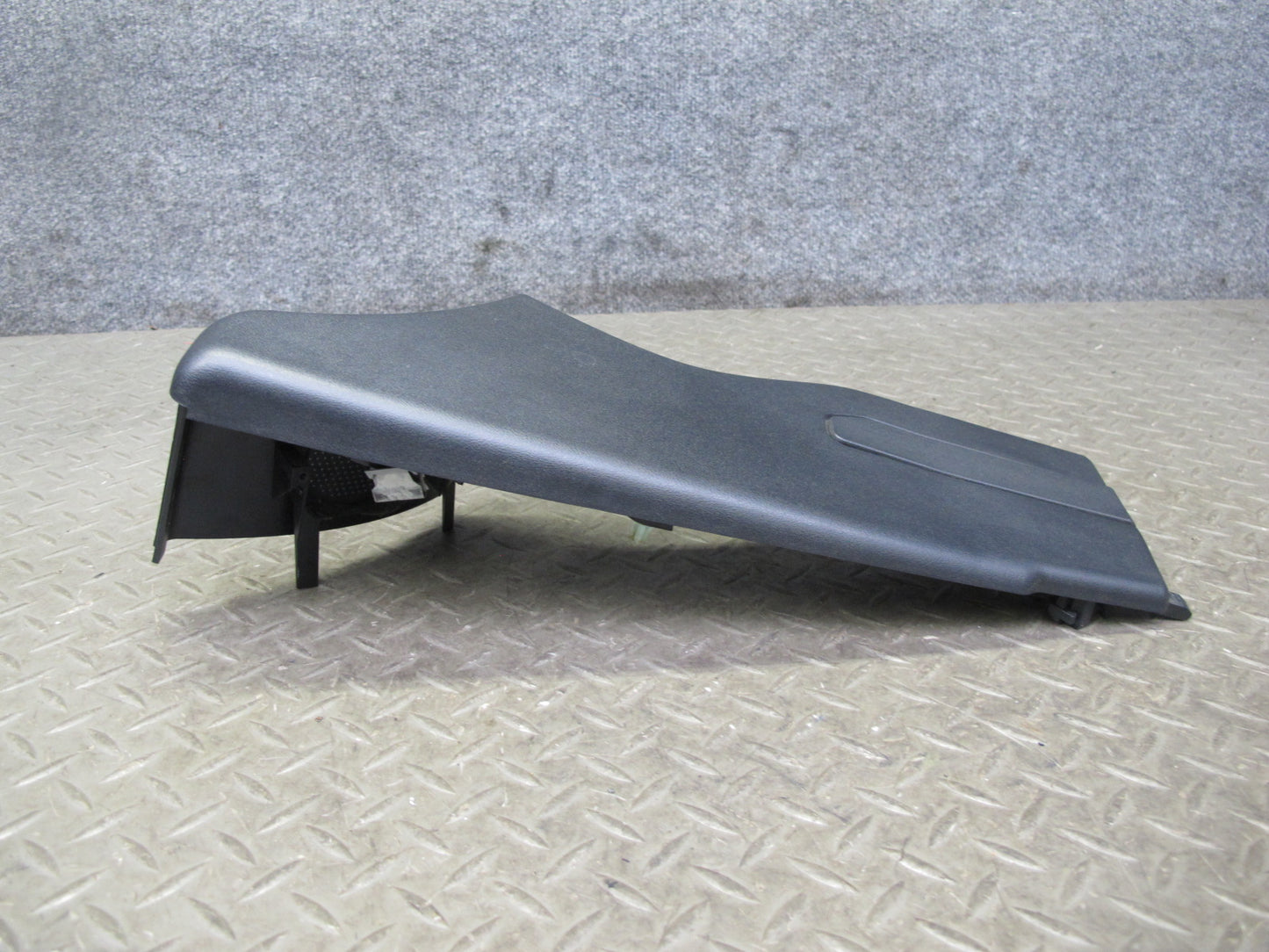 05-11 Mercedes R171 SLK Set of 2 Rear Left & Right Seat Belt Trim Panel OEM