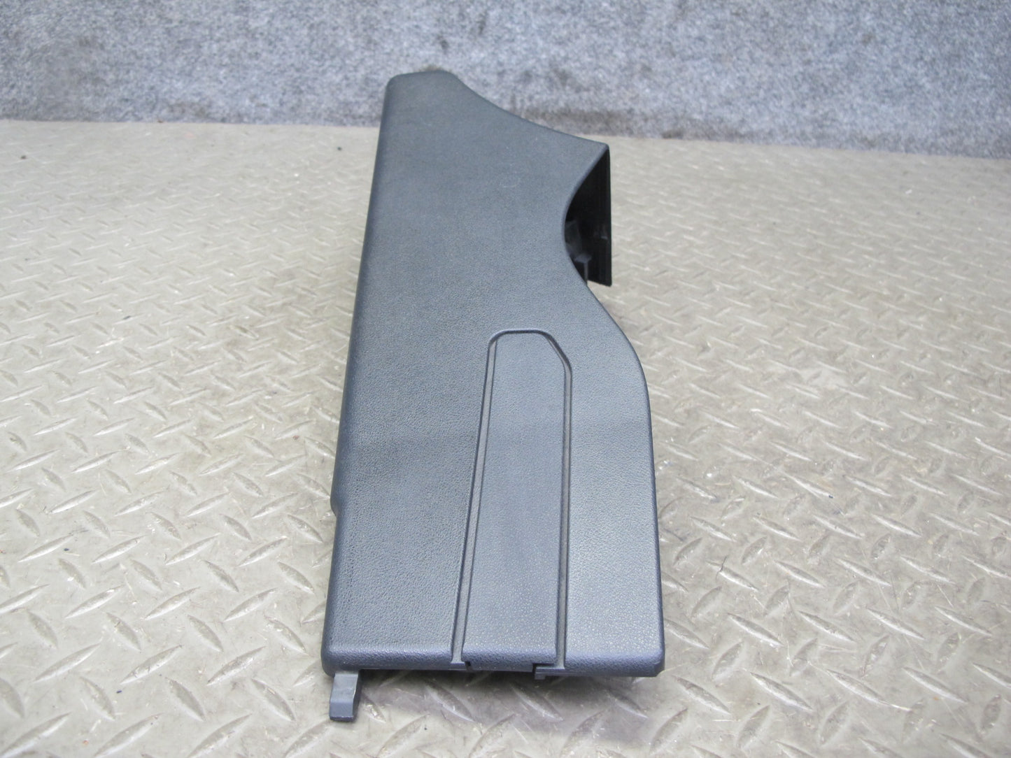 05-11 Mercedes R171 SLK Set of 2 Rear Left & Right Seat Belt Trim Panel OEM