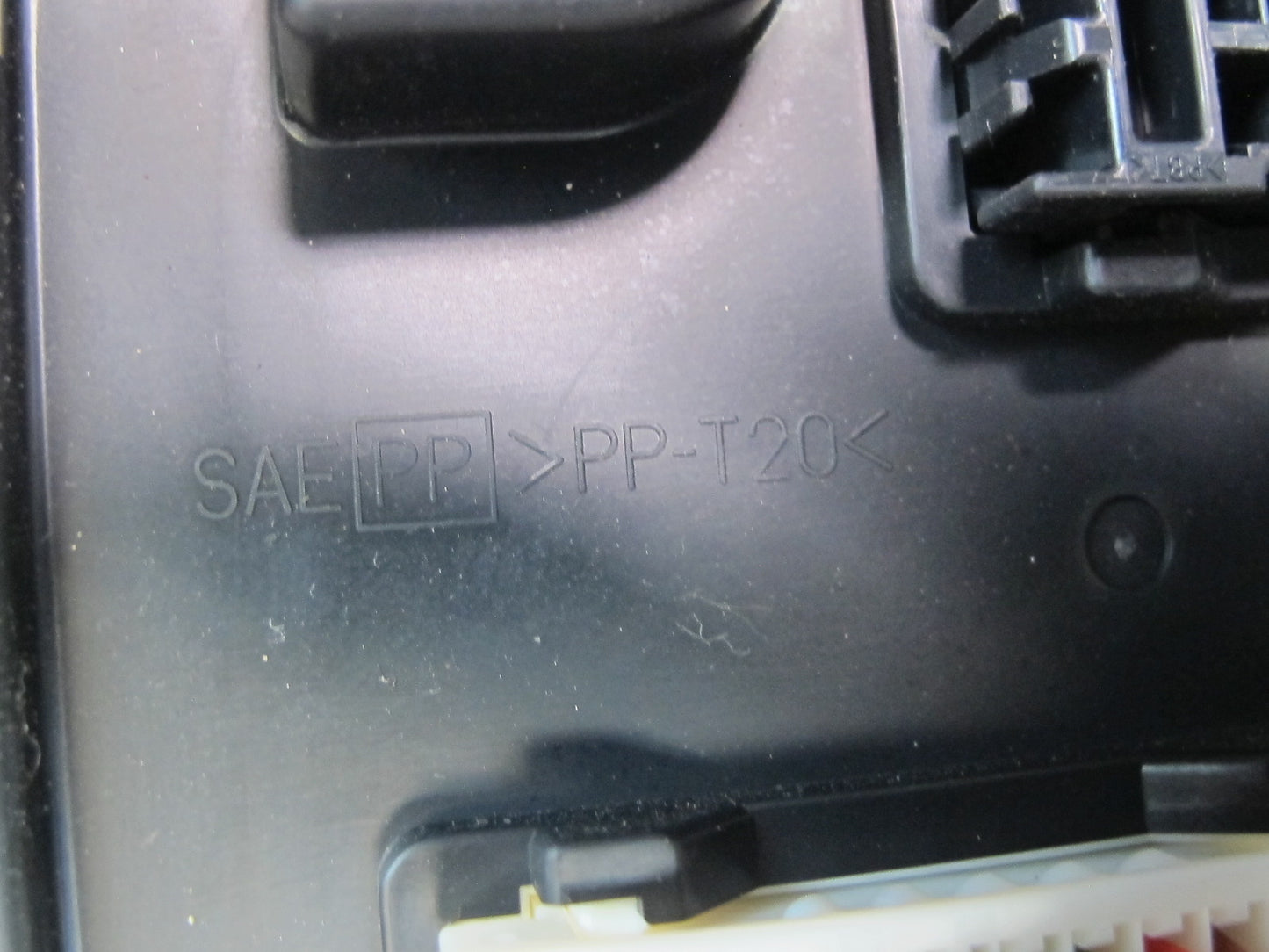 2011-2012 Infiniti QX56 BCM Body Control Module 284B11LA0A