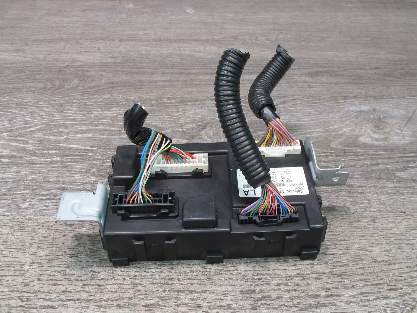 2011-2012 Infiniti QX56 BCM Body Control Module 284B11LA0A
