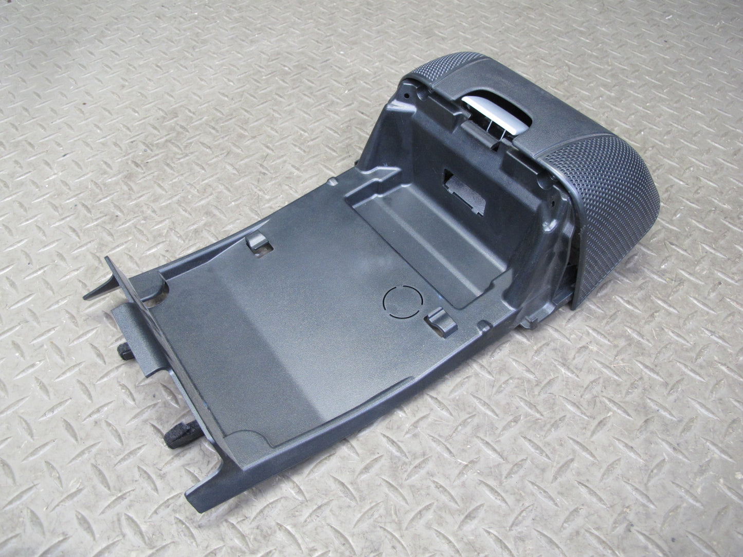 05-11 Mercedes R171 SLK Rear Center Console Compartment Storage Armrest OEM