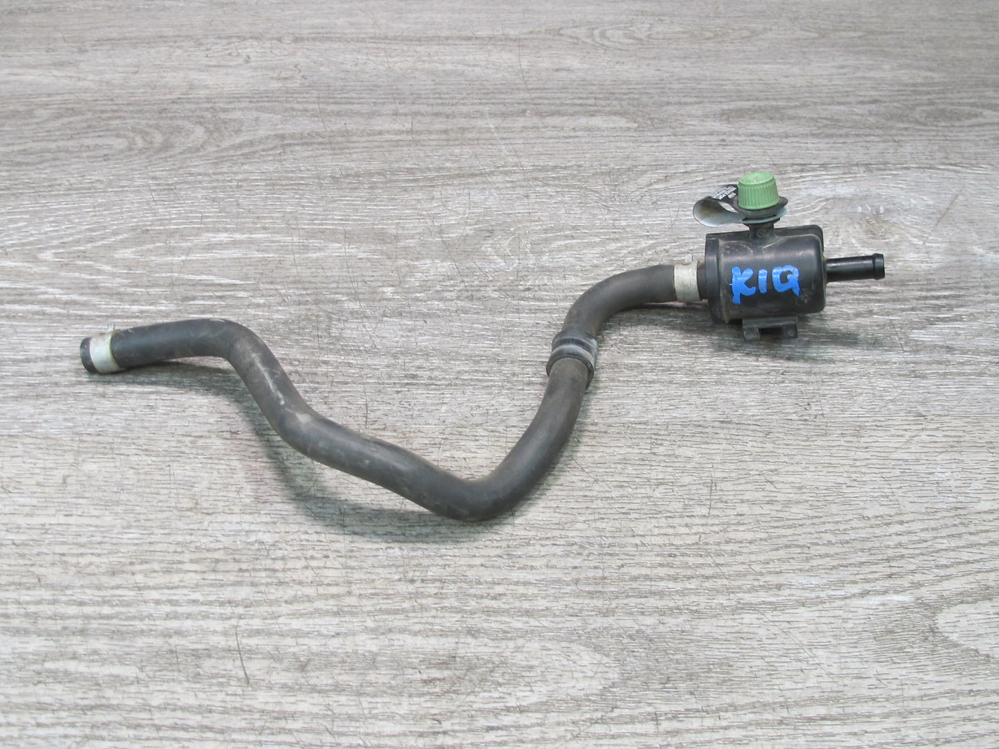 2011-2017 Infiniti QX56 QX80 Fuel Vapor Canister Purge Solenoid Valve W/ Hose