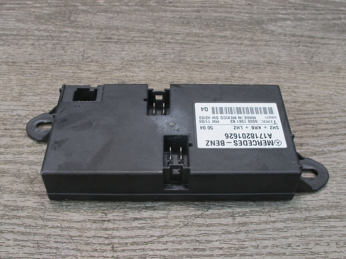 05-11 Mercedes R171 Slk-class Heated Seat Control Module 1718201626 OEM