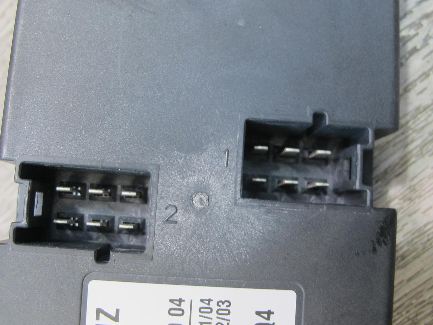 05-11 Mercedes R171 Slk-class Heated Seat Control Module 1718201626 OEM