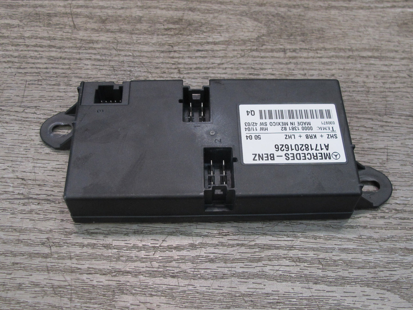 05-11 Mercedes R171 Slk-class Heated Seat Control Module 1718201626 OEM