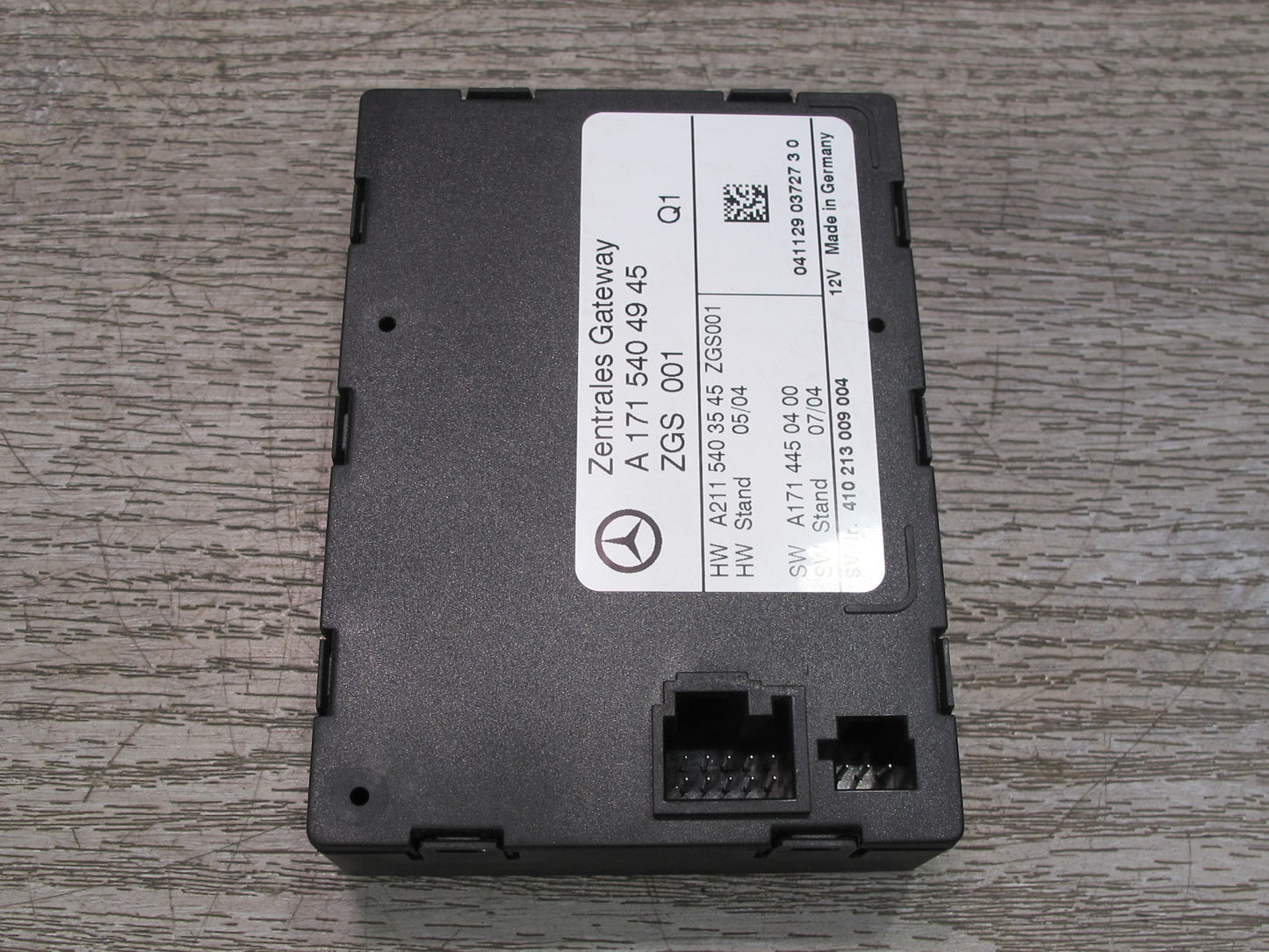 05-11 Mercedes R171 Slk-class Central Gateway Control Module 1715404945 OEM