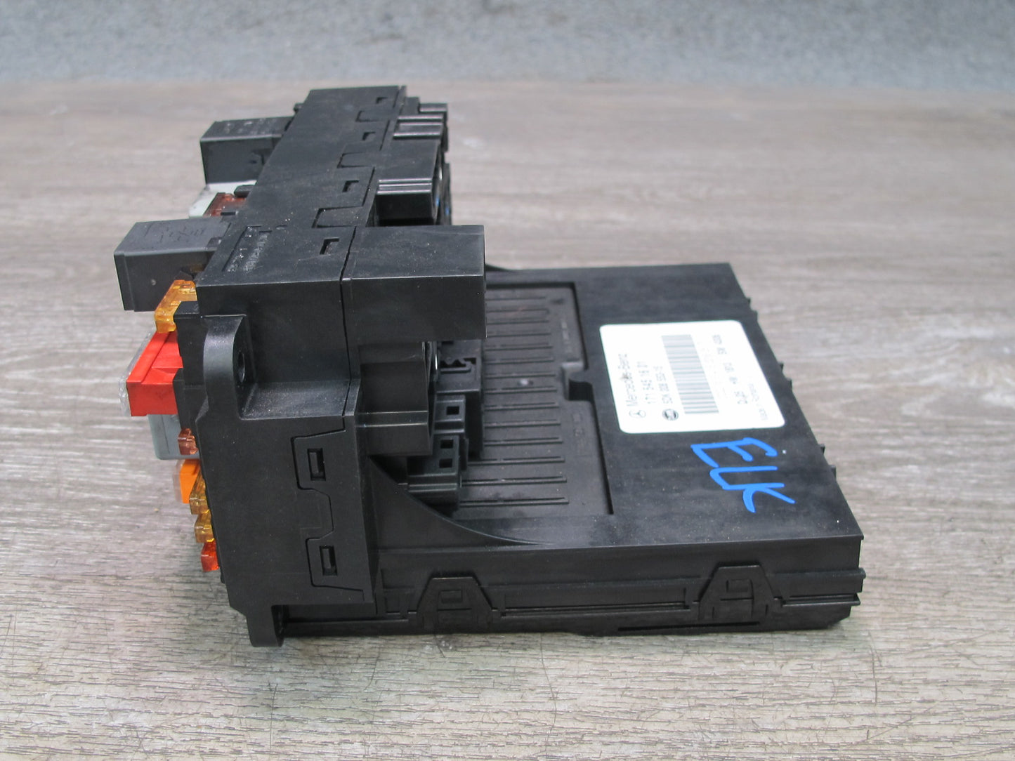 05-11 Mercedes R171 Slk-class Front SAM Fuse Relay Box Module 1715451601 OEM