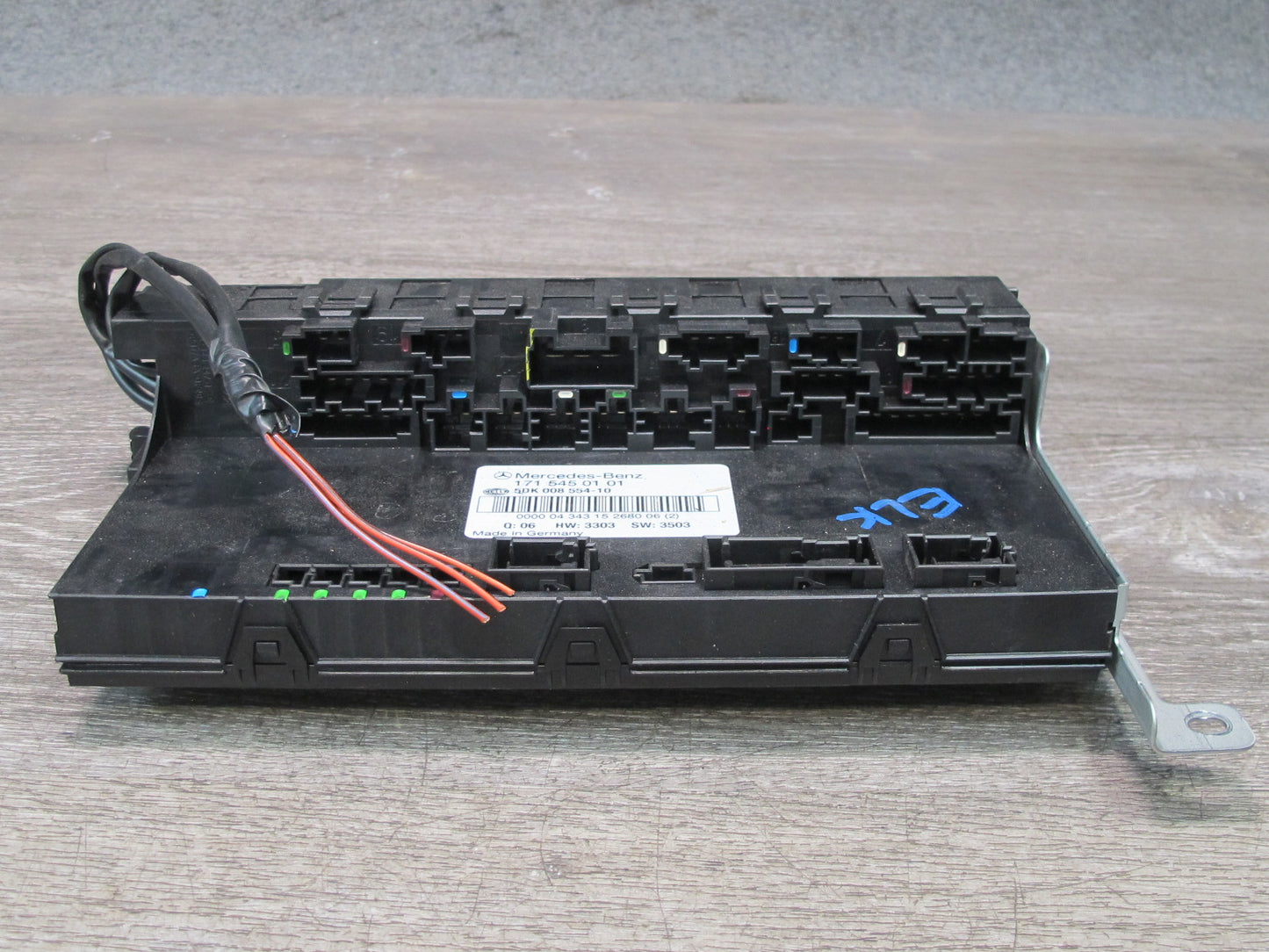 05-11 Mercedes R171 Slk-class Rear SAM Fuse Relay Box Module 1715450101 OEM