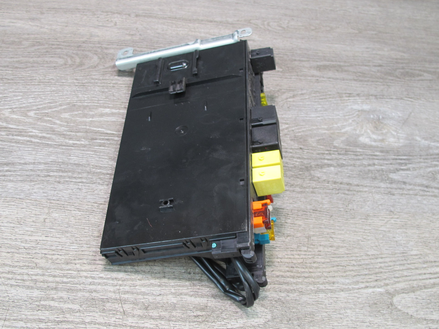 05-11 Mercedes R171 Slk-class Rear SAM Fuse Relay Box Module 1715450101 OEM