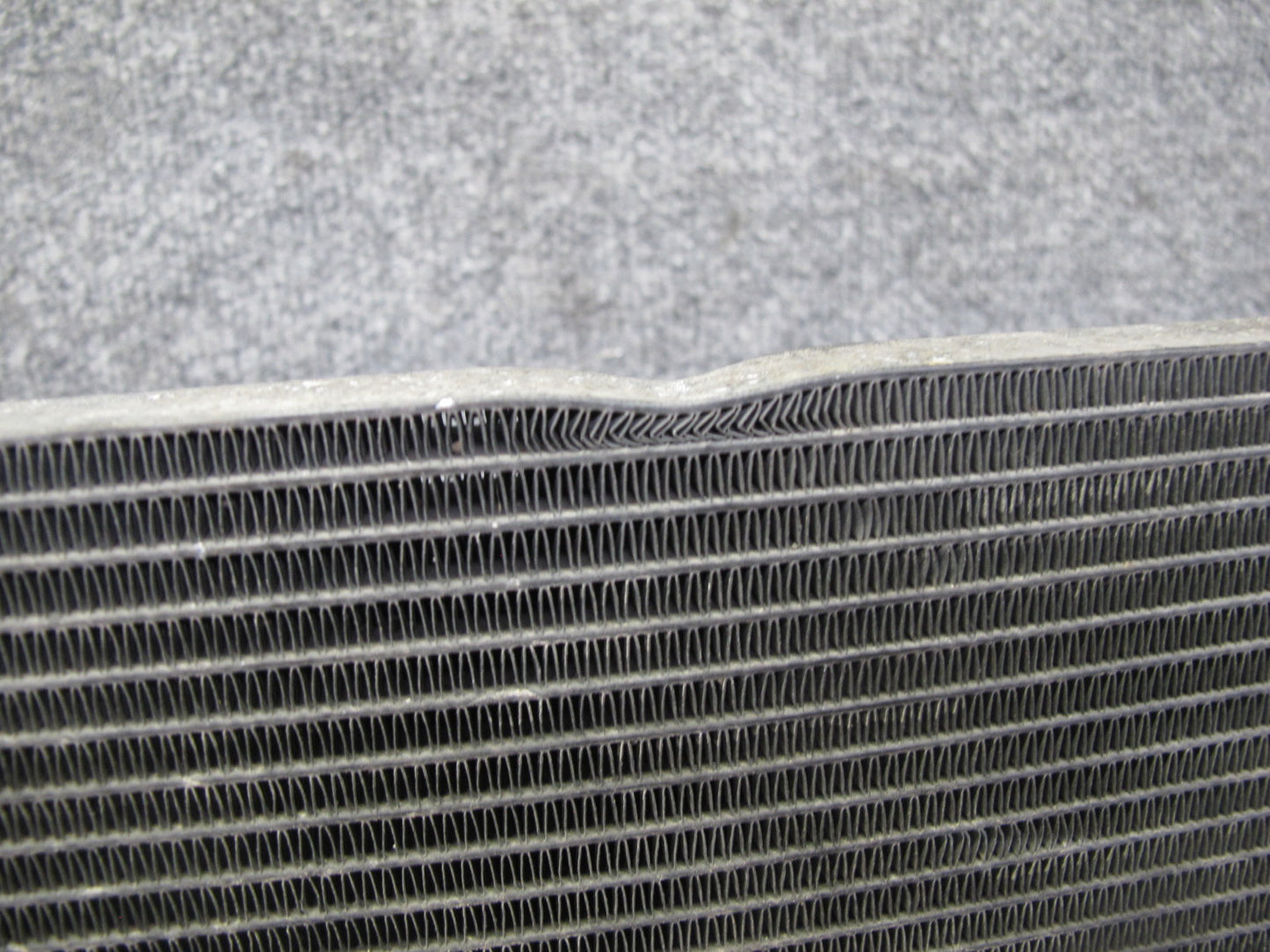 2017-2020 Maserati Levante M161 A/C Air Conditioning Condenser 670009820