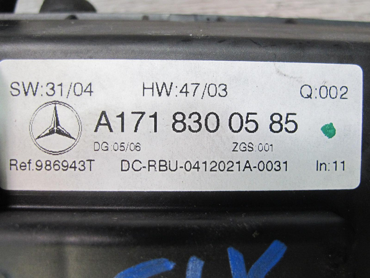 05-08 Mercedes R171 Slk-class A/C Heater Climate Control Switch 1718300585 OEM