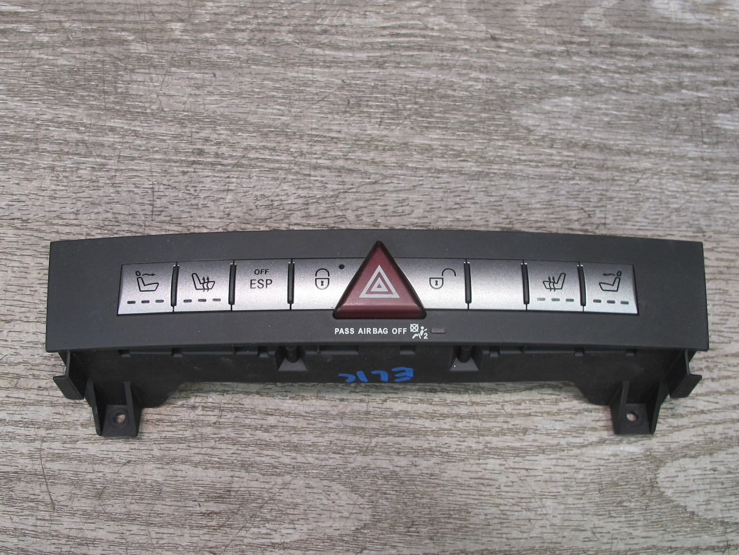 05-11 Mercedes R171 Slk-class Dash Hazard Door Lock Switch 1718208210 OEM