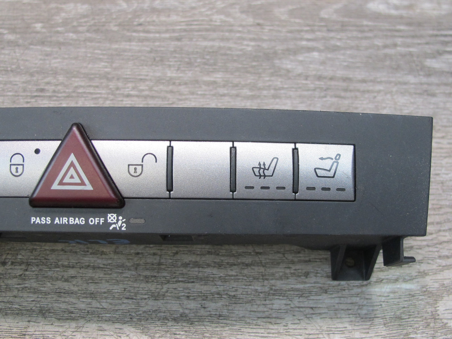 05-11 Mercedes R171 Slk-class Dash Hazard Door Lock Switch 1718208210 OEM