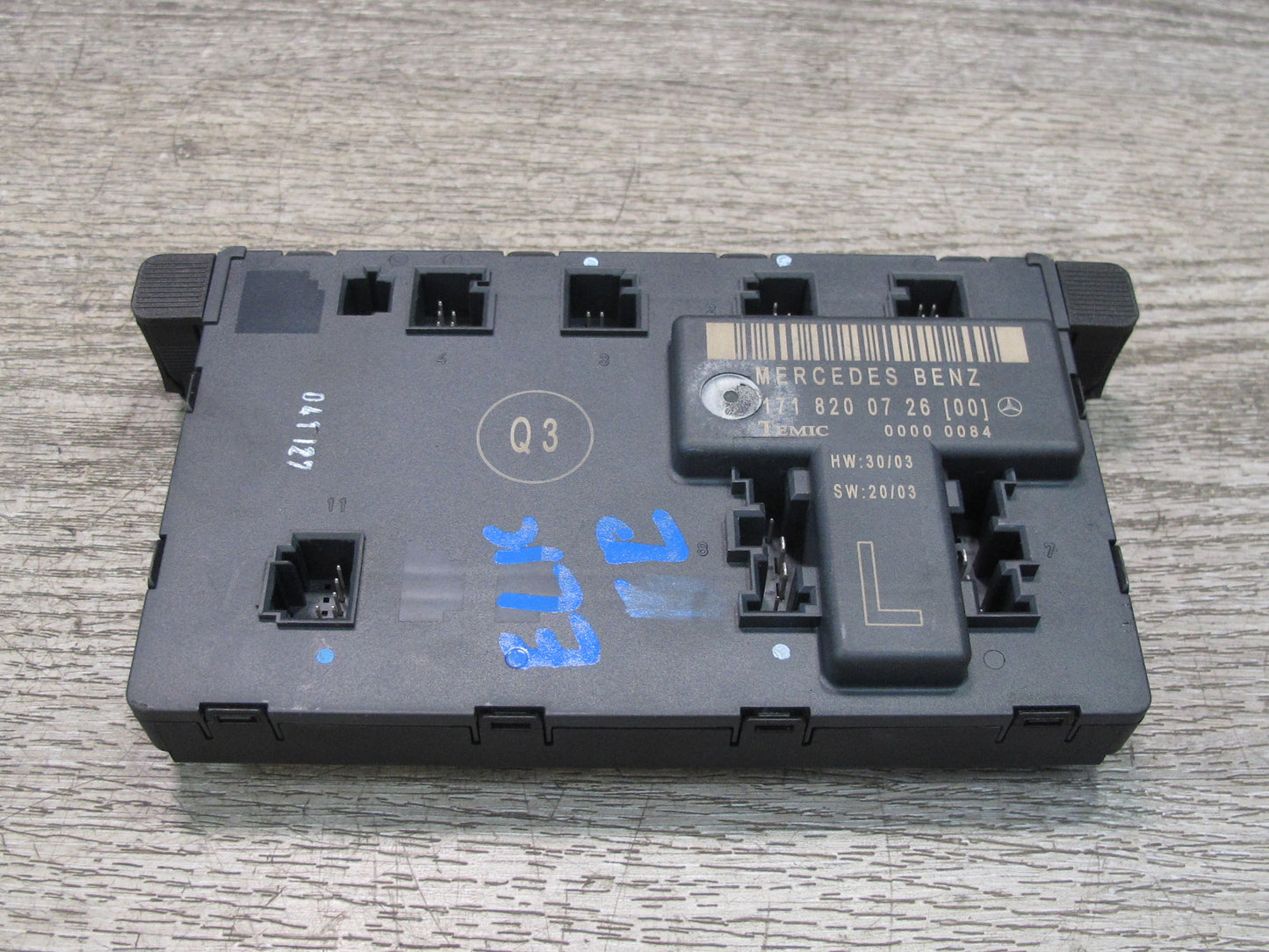 05-08 Mercedes R171 Slk-class Left Door Control Module 1718200726 OEM
