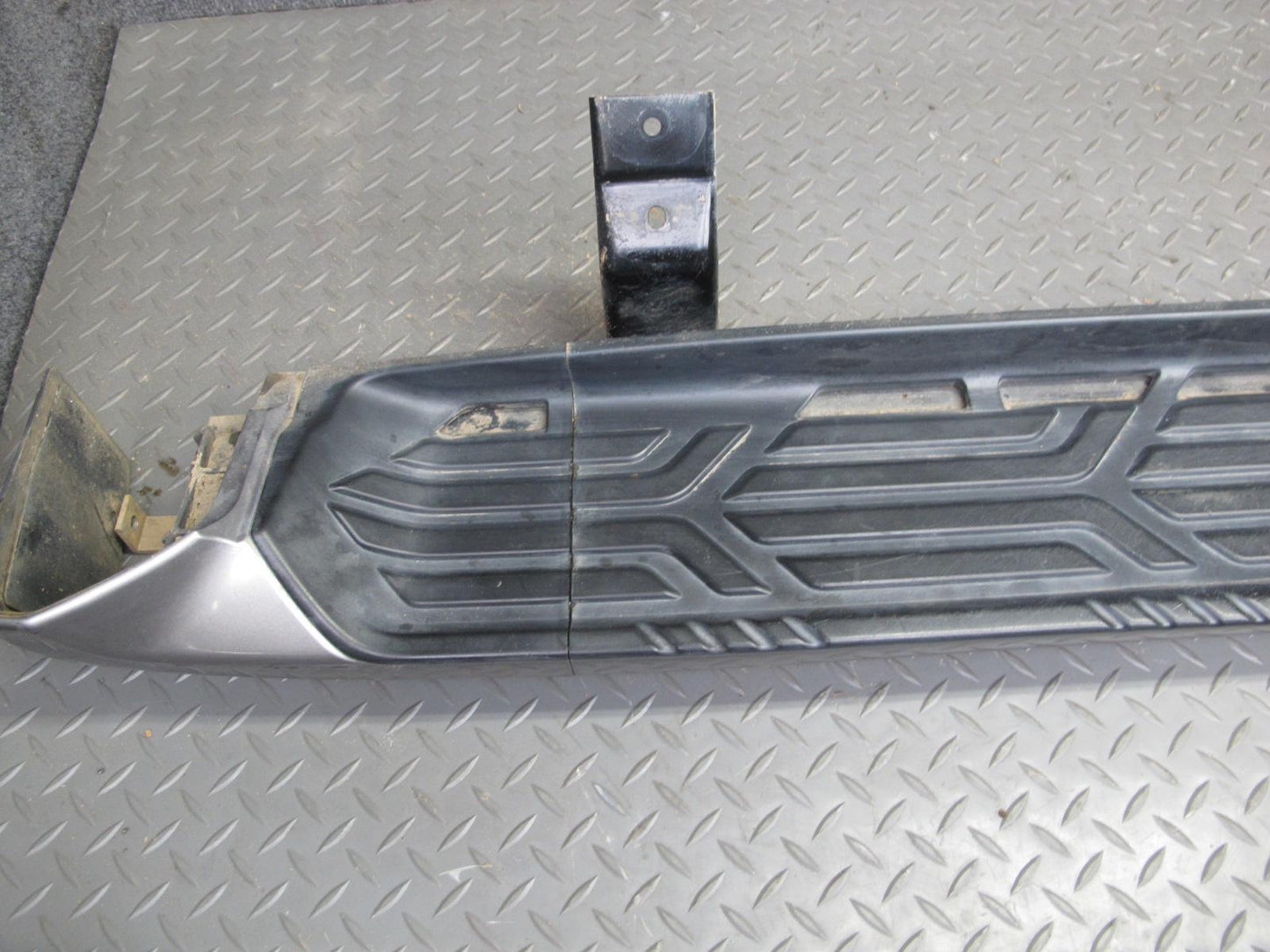 2011-2017 Infiniti QX80 QX56 Left Driver Side Running Board Step Plate