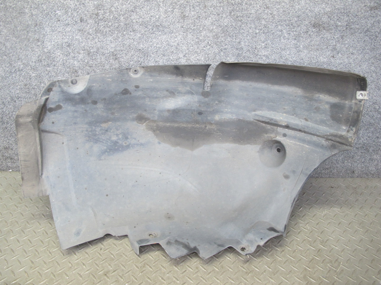 05-11 Mercedes R171 Slk-class Front Left Wheel Arch Splash Shield Guard OEM