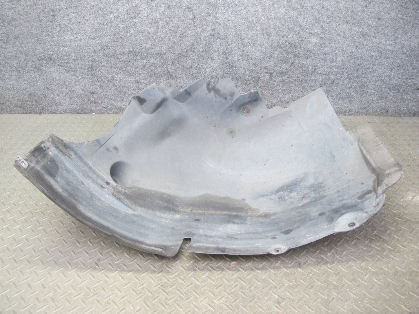 05-11 Mercedes R171 Slk-class Front Left Wheel Arch Splash Shield Guard OEM