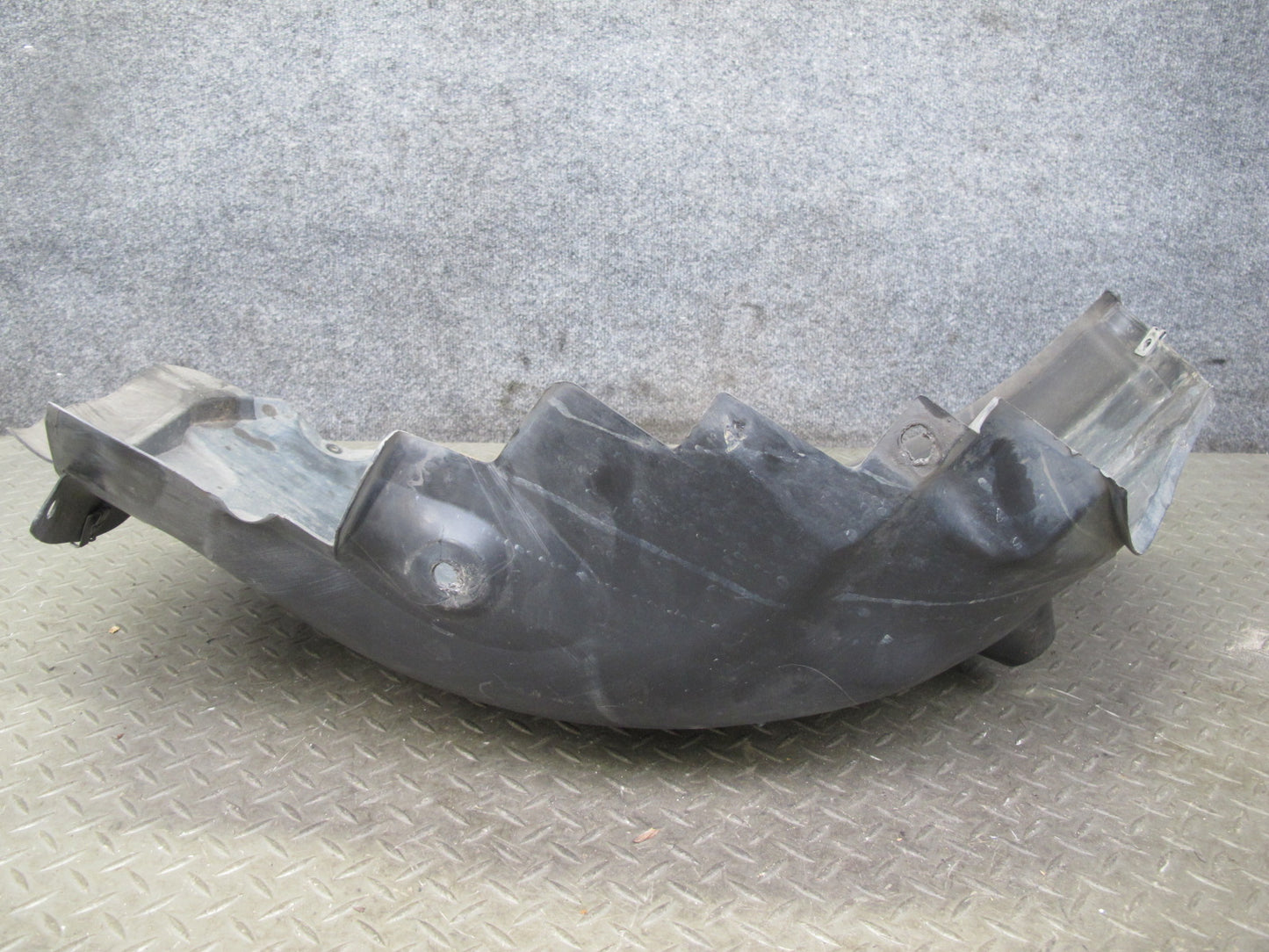 05-11 Mercedes R171 Slk-class Front Left Wheel Arch Splash Shield Guard OEM