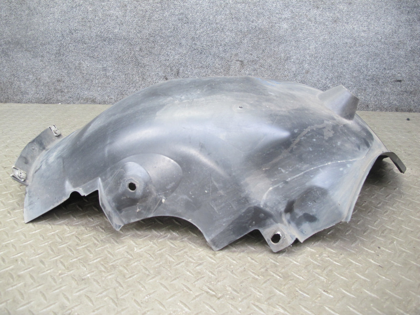 05-11 Mercedes R171 Slk-class Front Right Wheel Arch Splash Shield Guard OEM