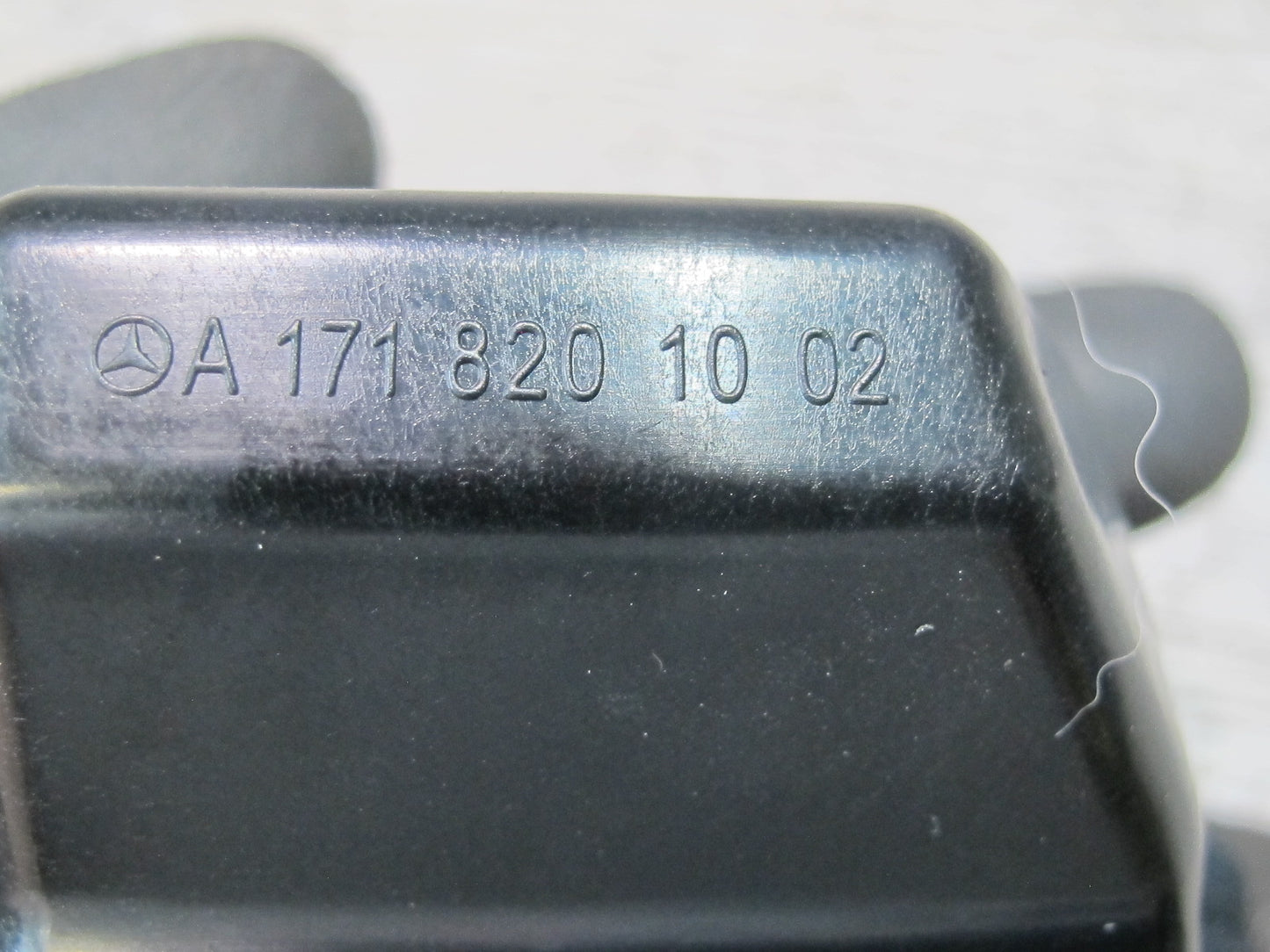 05-11 Mercedes R171 Slk-class Dash Instrument Panel Speaker 1718201002 OEM