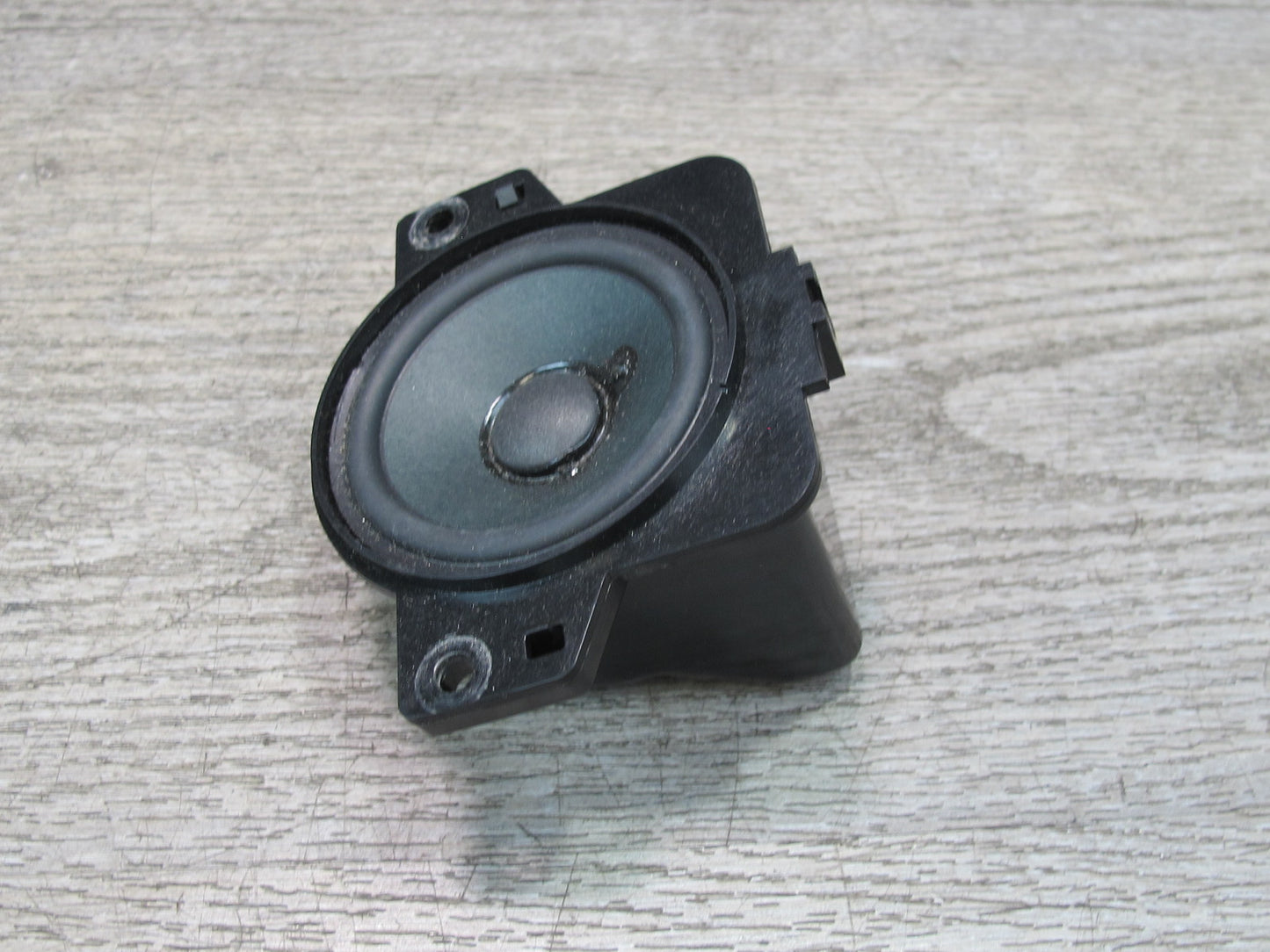 05-11 Mercedes R171 Slk-class Dash Instrument Panel Speaker 1718201002 OEM