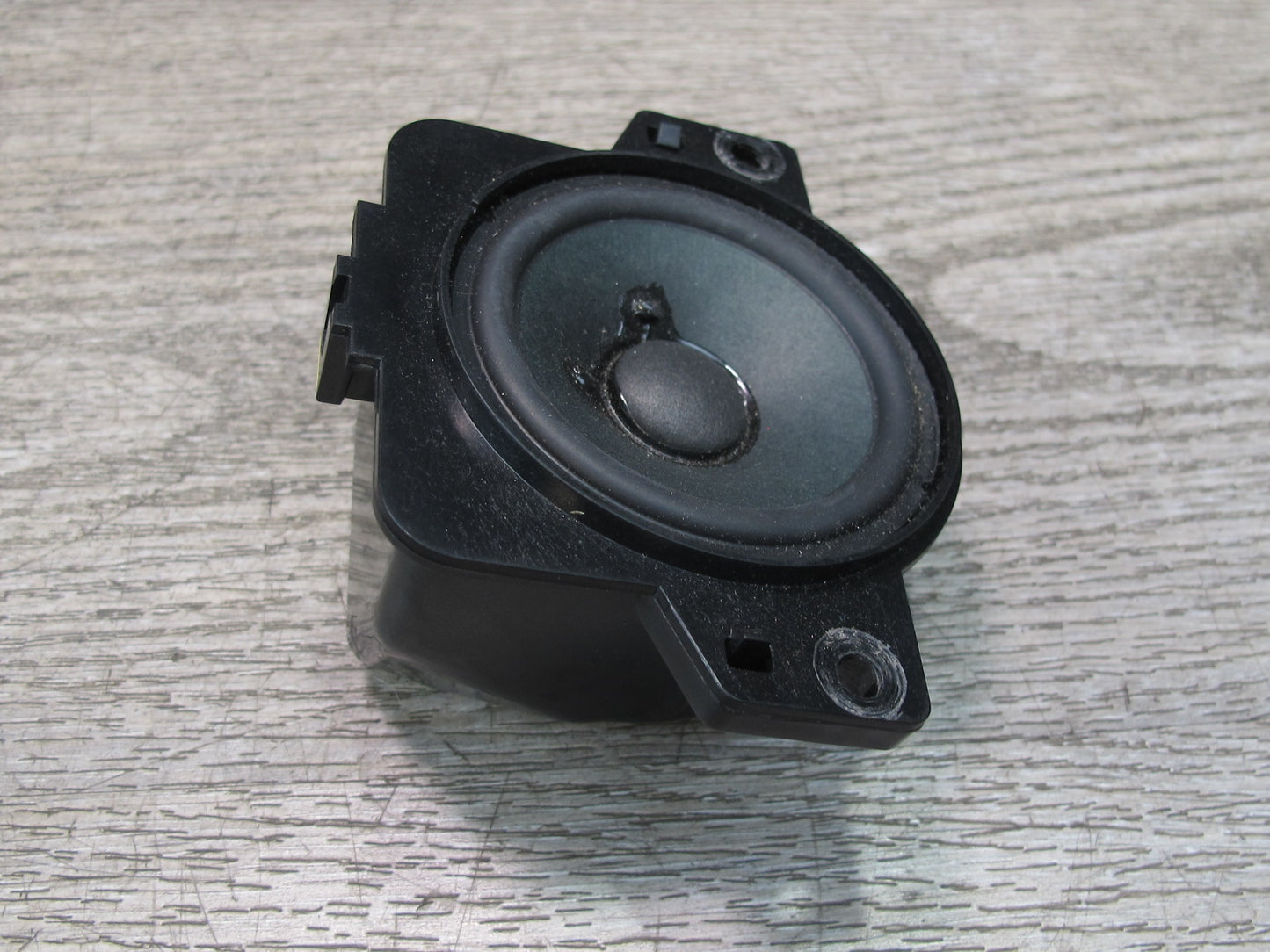 05-11 Mercedes R171 Slk-class Dash Instrument Panel Speaker 1718201002 OEM